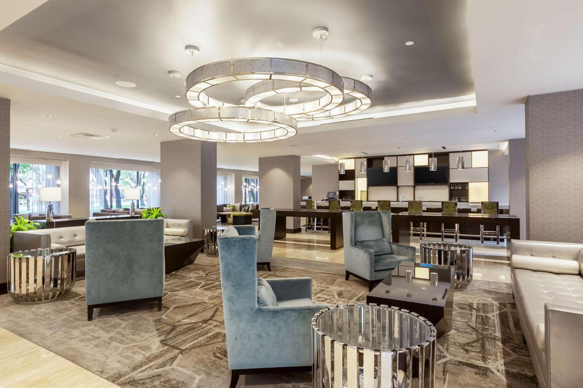 DoubleTree by Hilton Hotel & Suites Houston by the Galleria photo 7