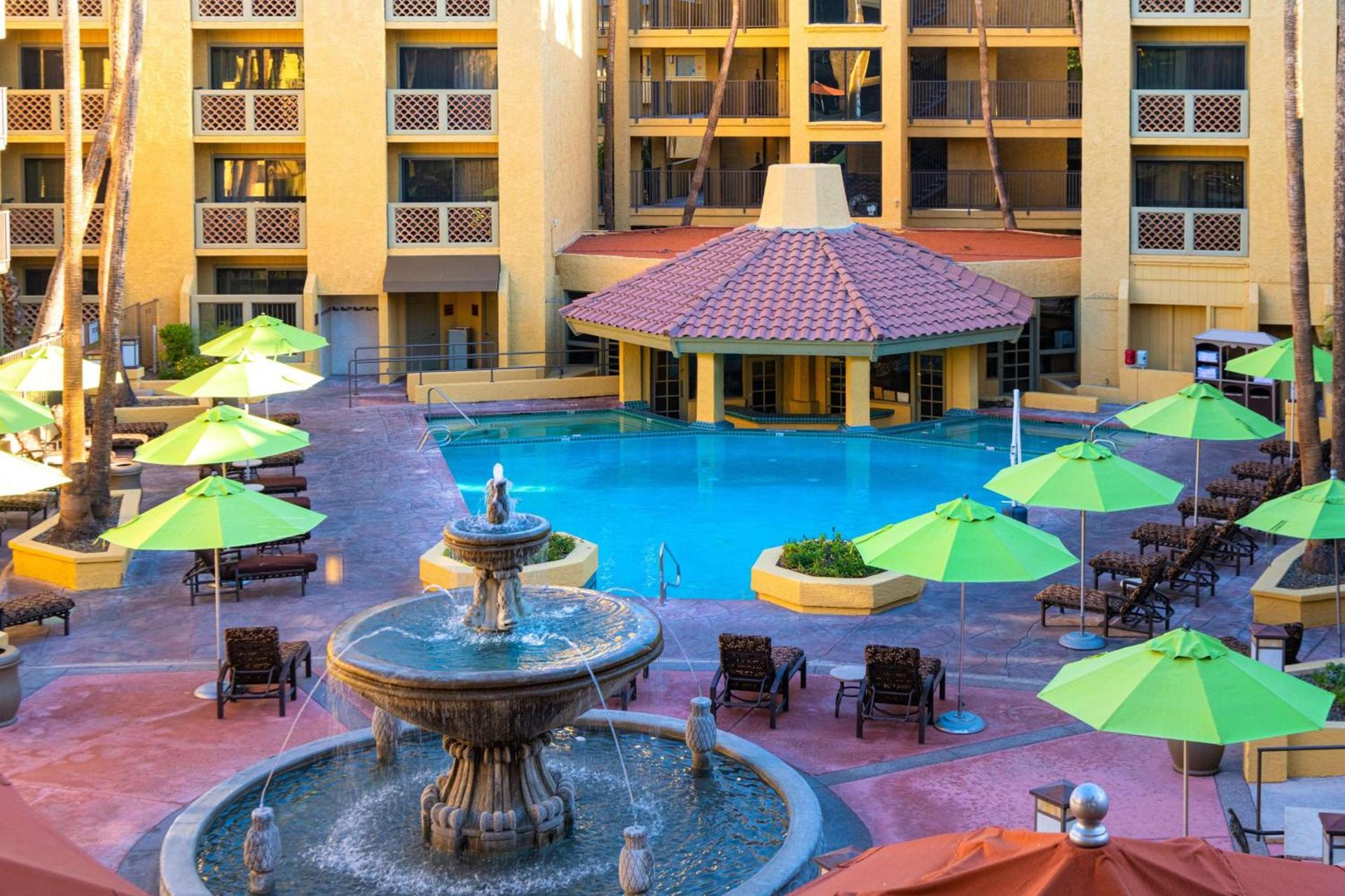 Hilton Phoenix Resort at the Peak photo 7
