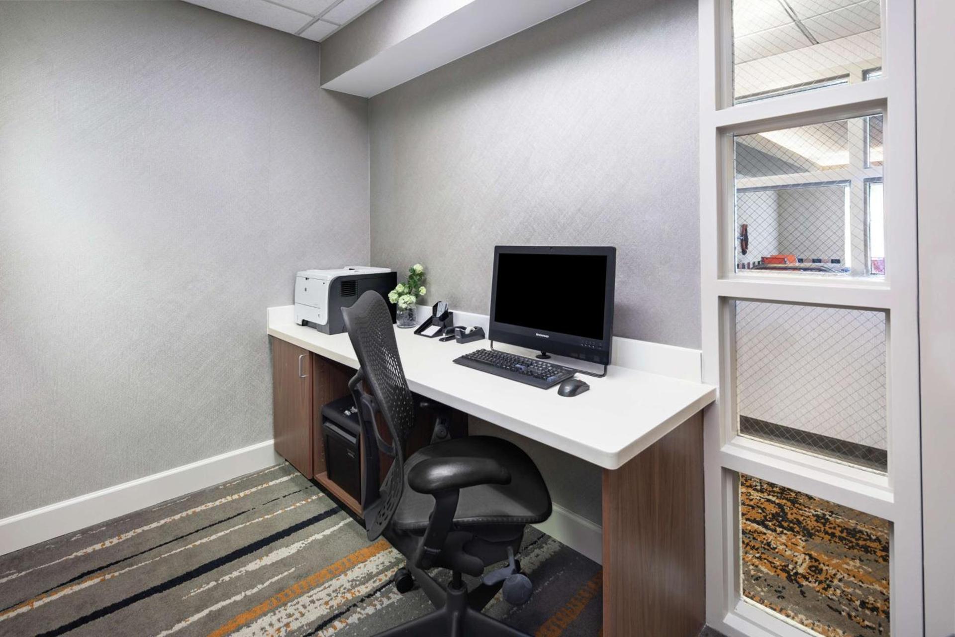 Hilton Garden Inn Albuquerque North/Rio Rancho photo 29
