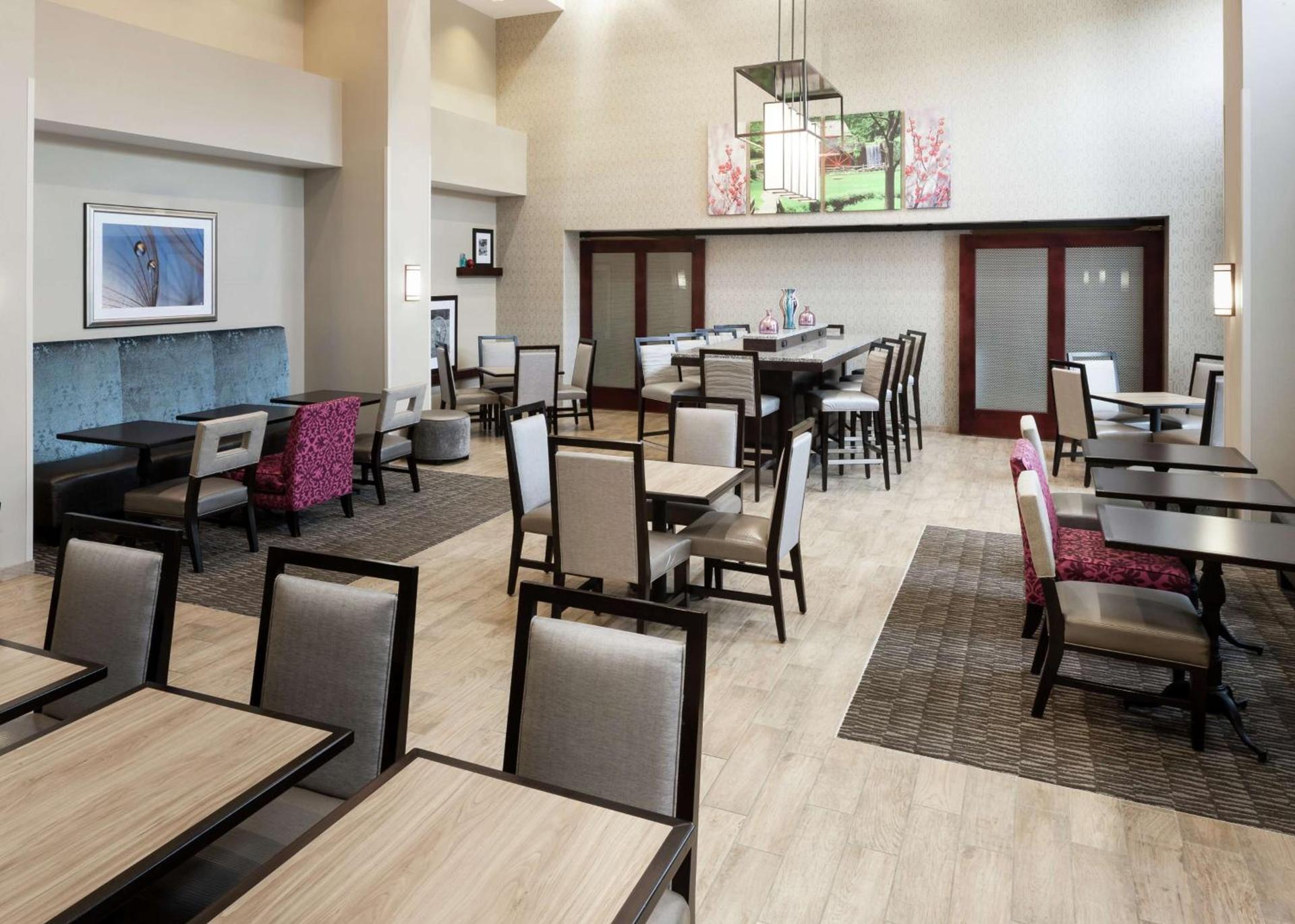 Hampton Inn & Suites Westford-Chelmsford photo 6