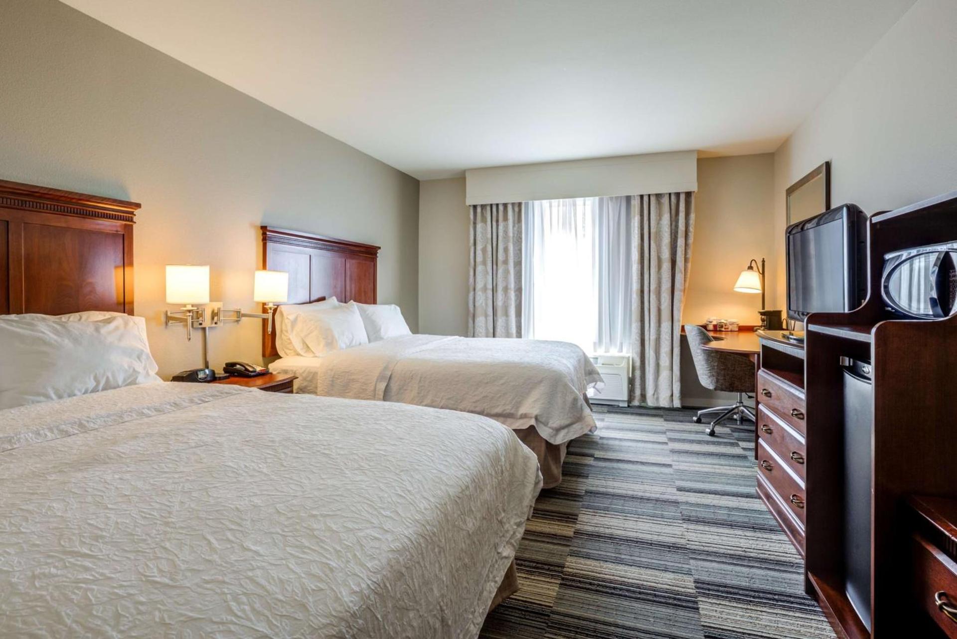Hampton Inn & Suites Westford-Chelmsford photo 12