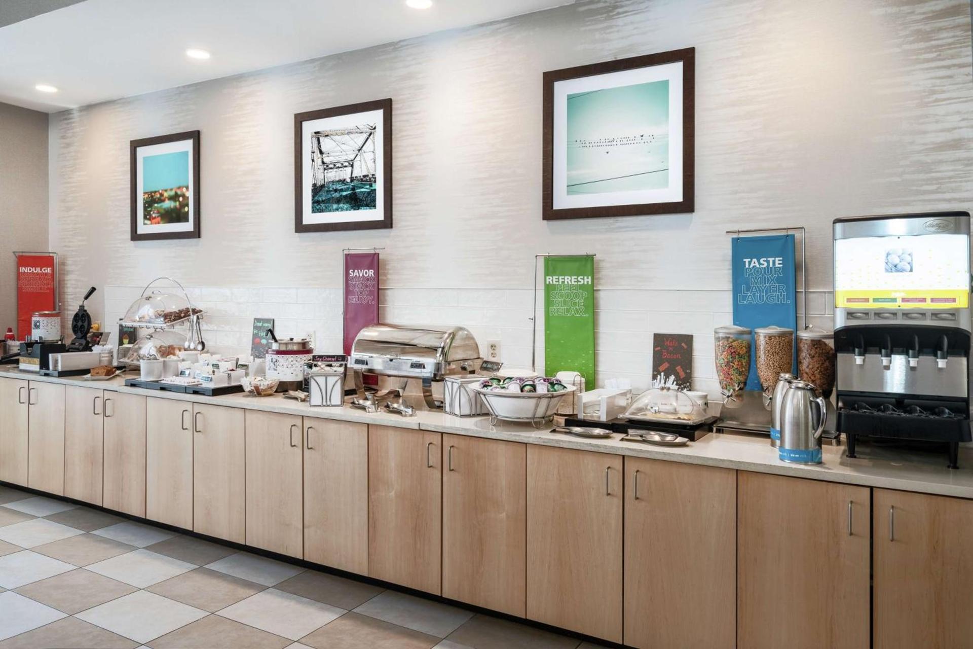 Hampton Inn & Suites Nashville Franklin photo 9