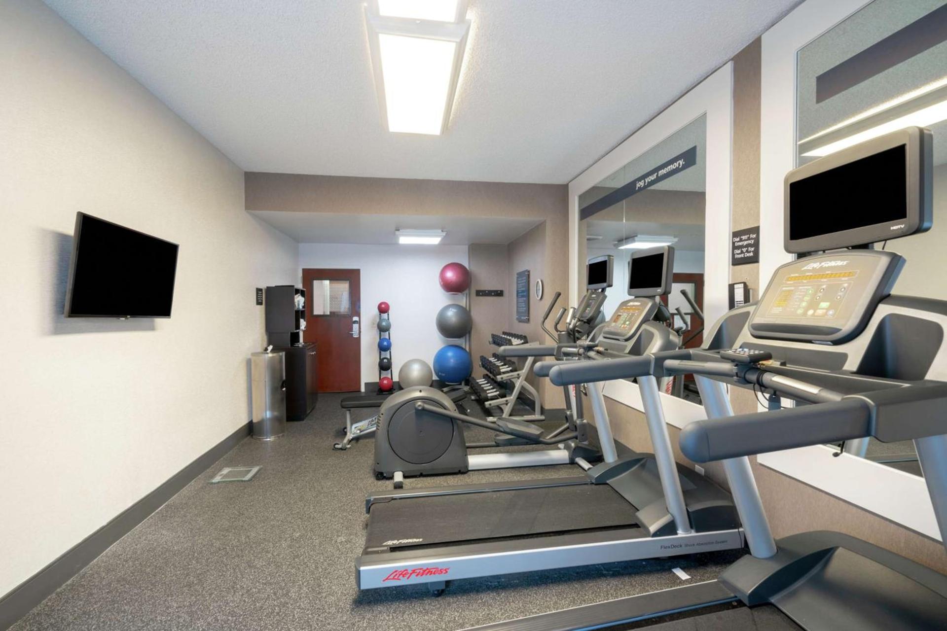 Hampton Inn & Suites Nashville Franklin photo 10