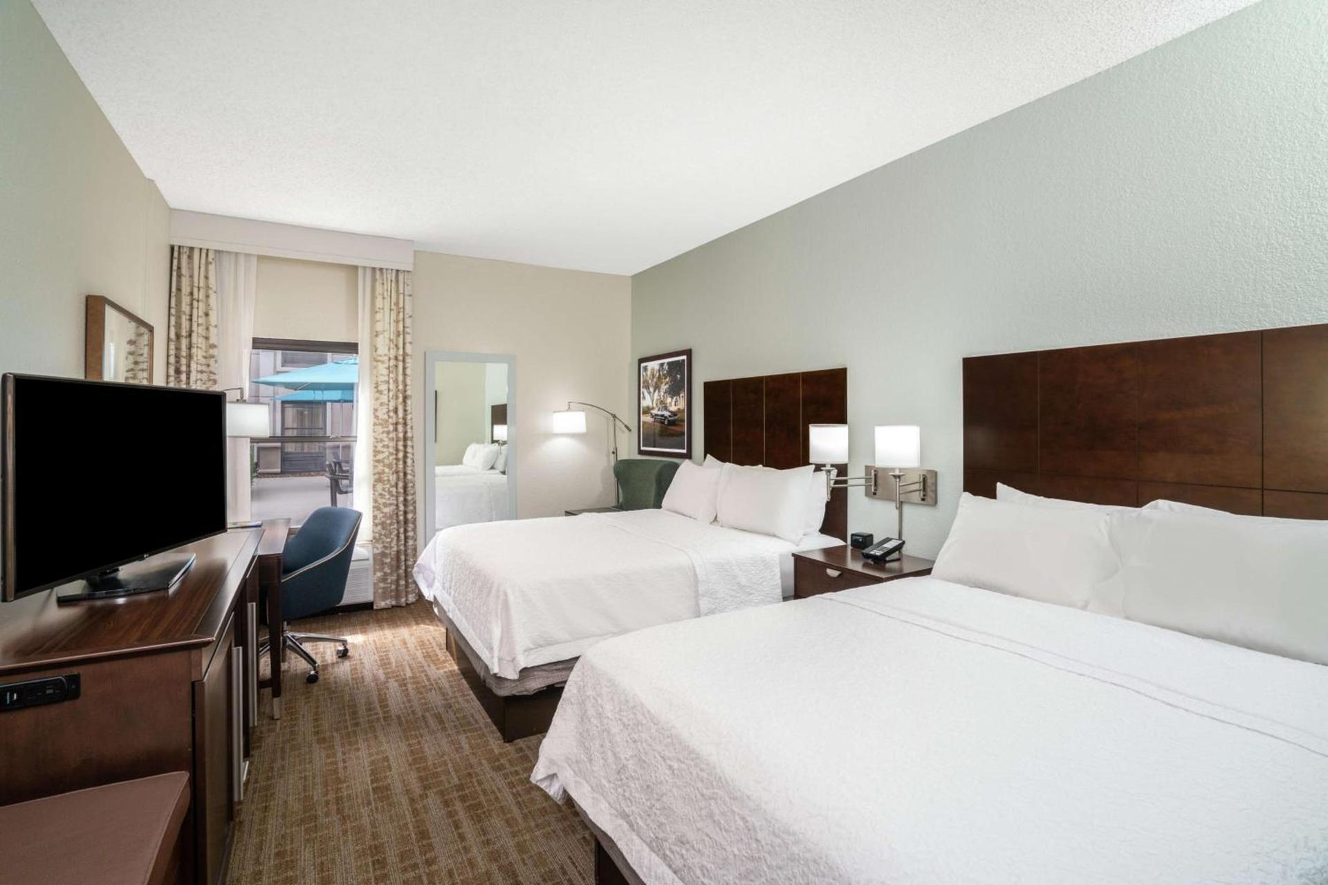 Hampton Inn & Suites Nashville Franklin photo 12