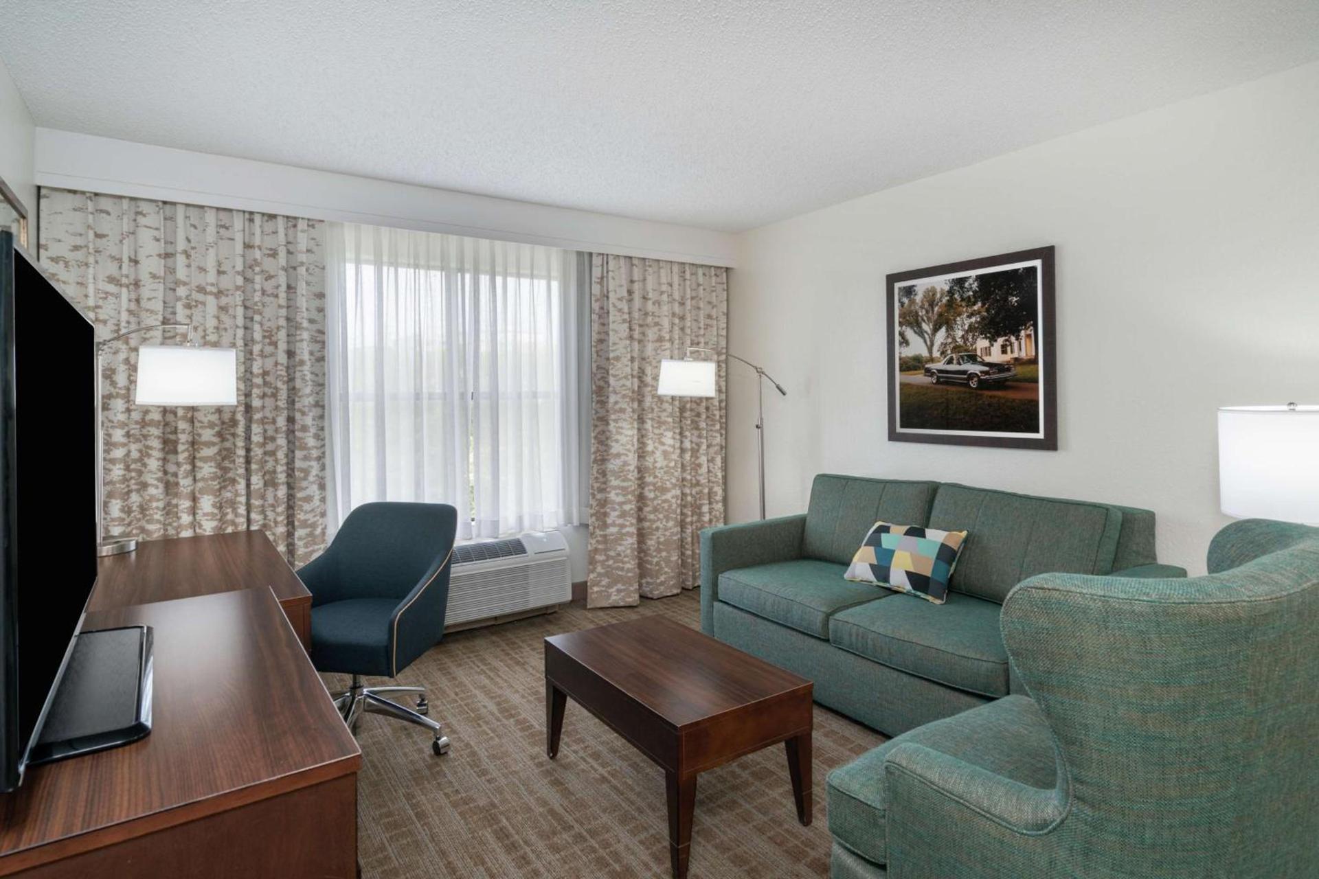 Hampton Inn & Suites Nashville Franklin photo 19