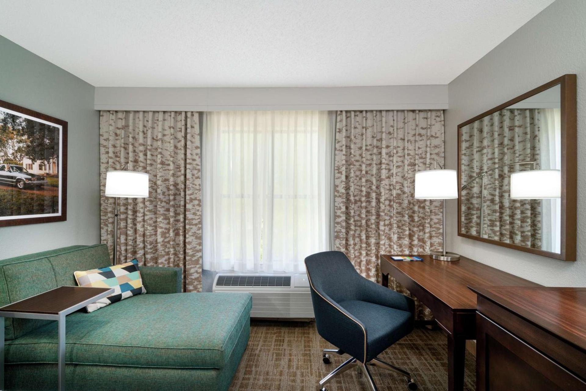 Hampton Inn & Suites Nashville Franklin photo 20