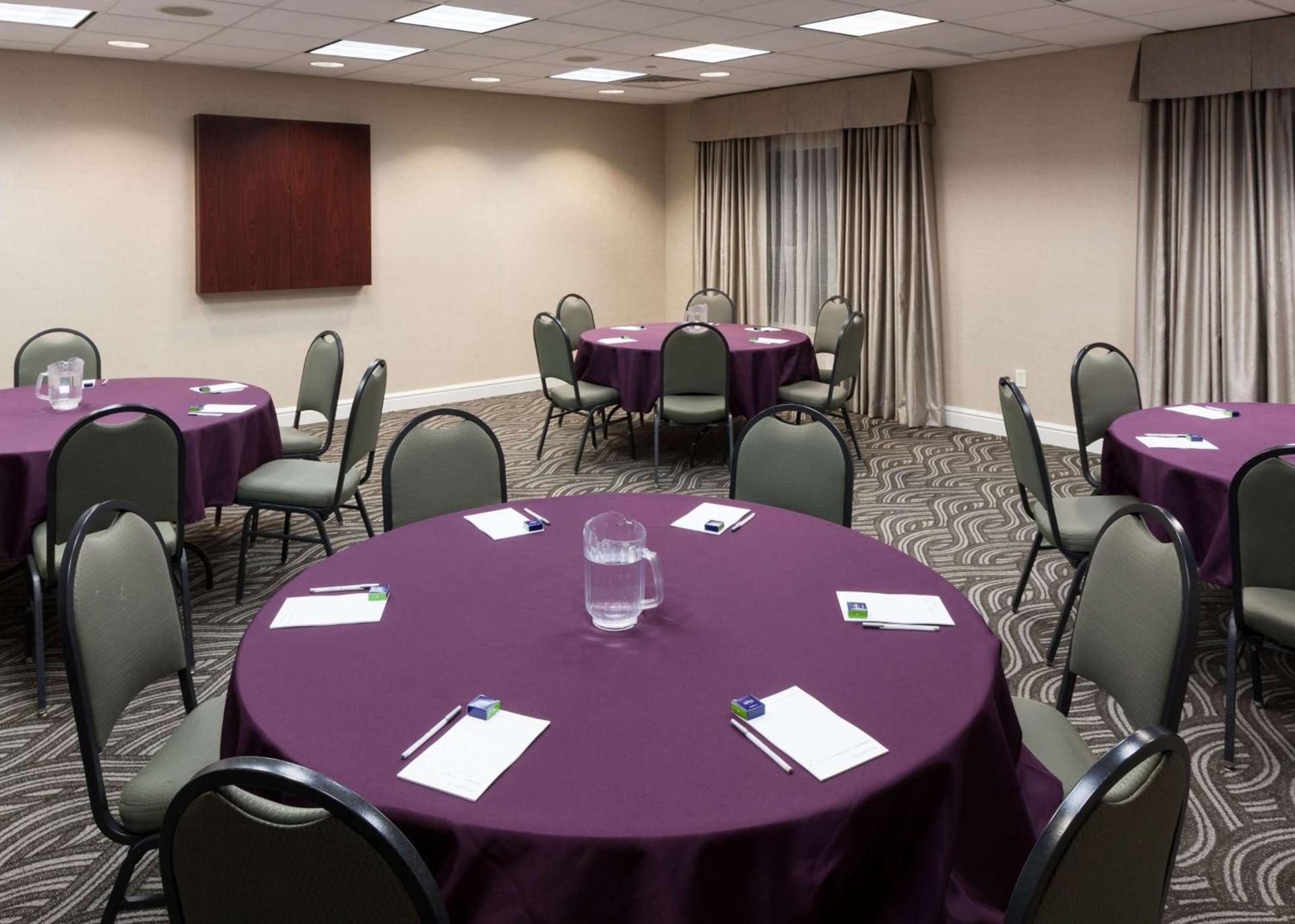 Hampton Inn & Suites Westford-Chelmsford photo 30
