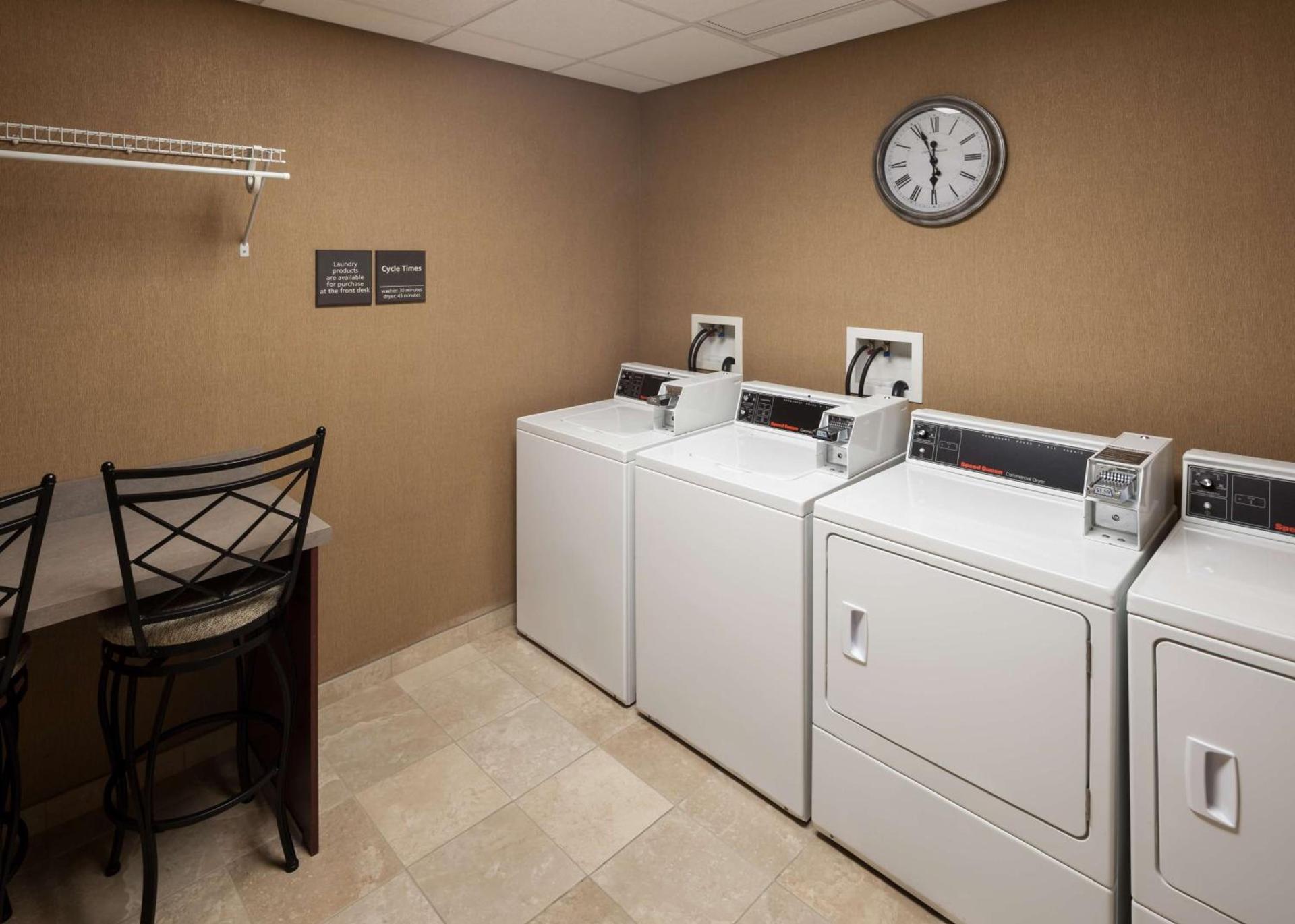 Hampton Inn & Suites Westford-Chelmsford photo 32