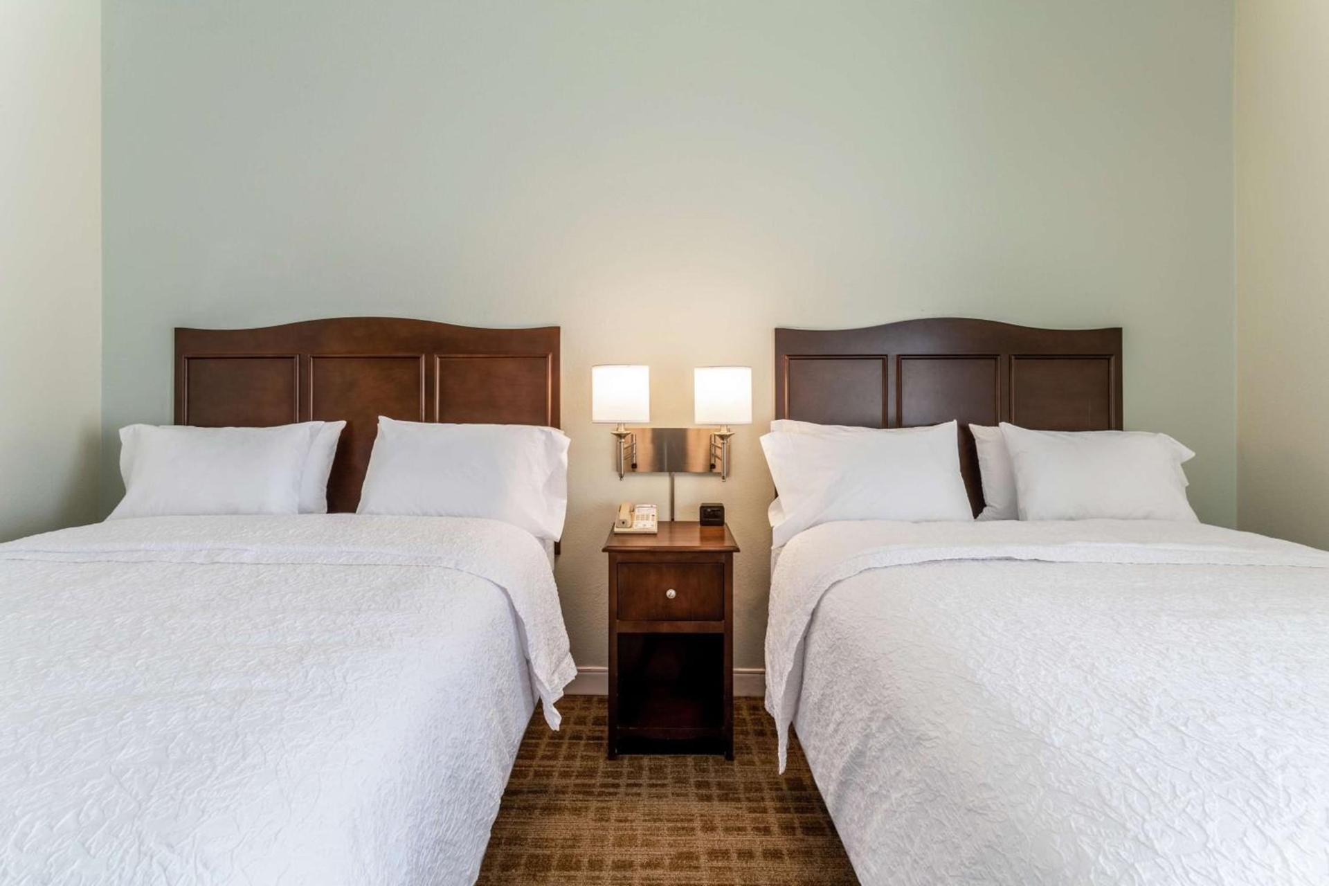 Hampton Inn Boston/Peabody photo 19