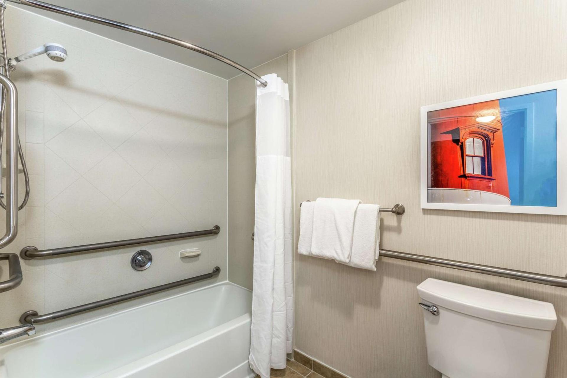 Hampton Inn Boston/Peabody photo 23