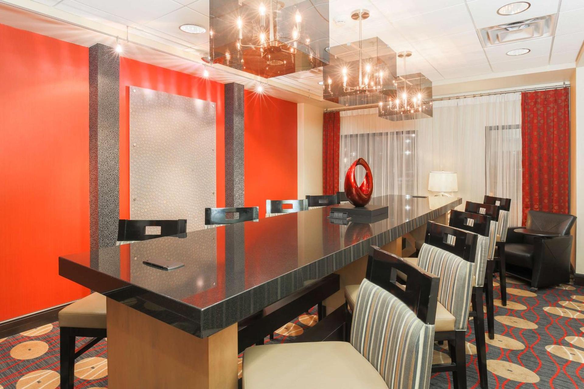 Hampton Inn Champaign/Urbana photo 4