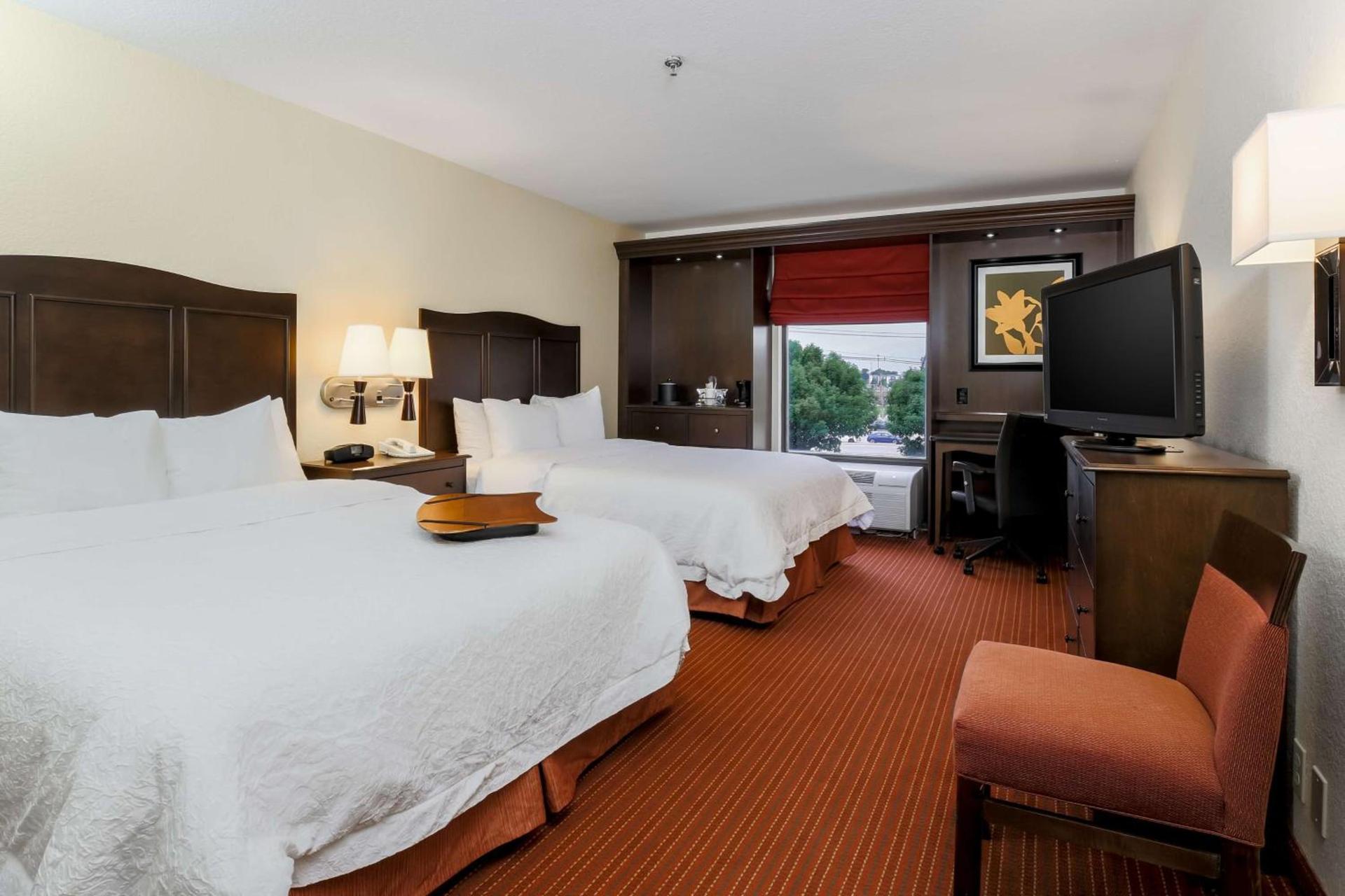 Hampton Inn Champaign/Urbana photo 17