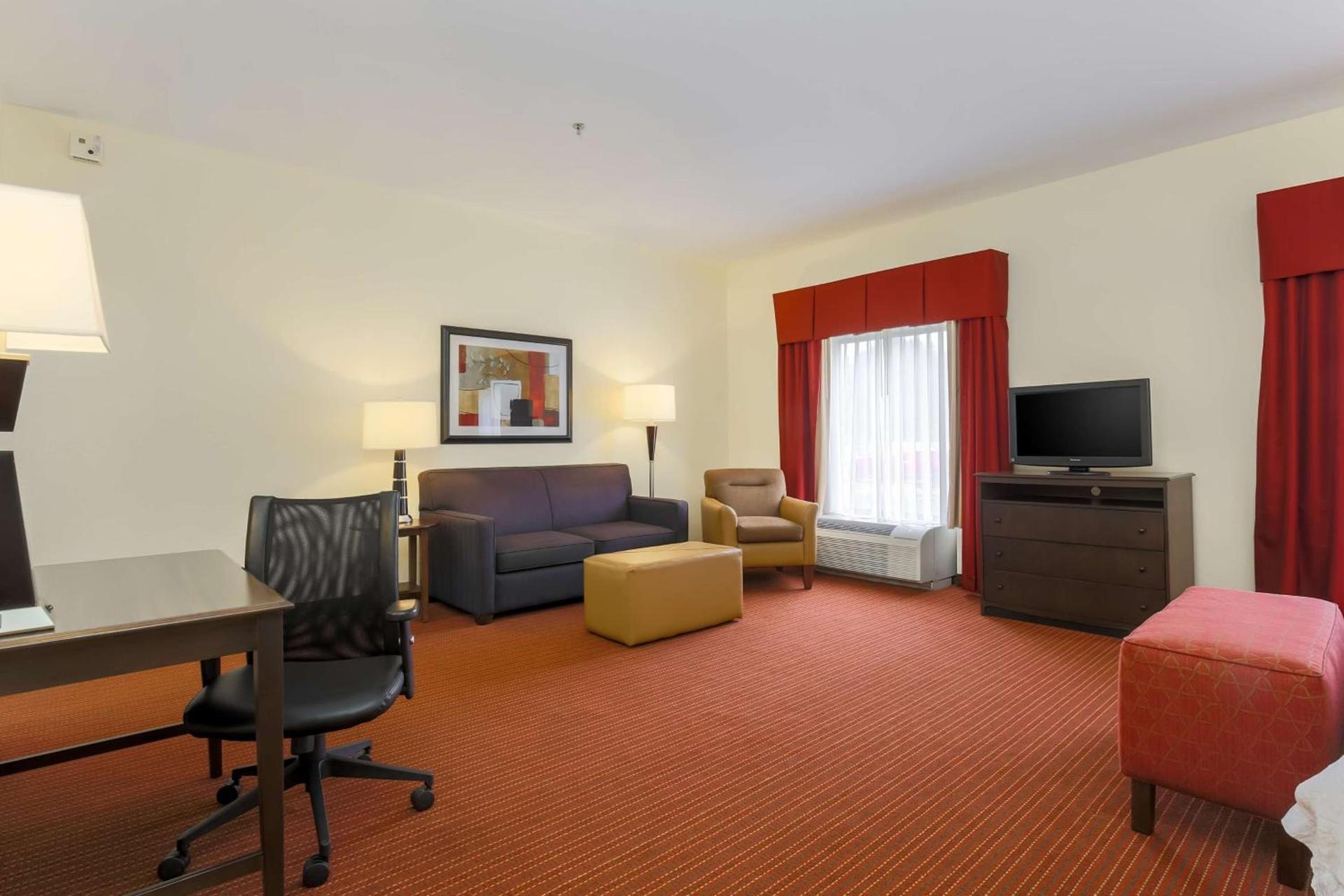 Hampton Inn Champaign/Urbana photo 30