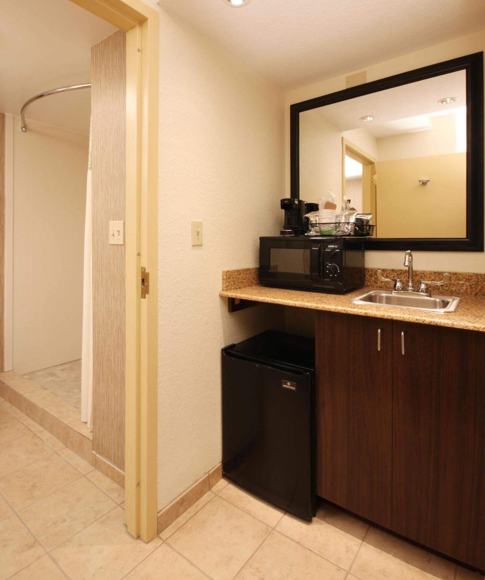 Hampton Inn Champaign/Urbana photo 37