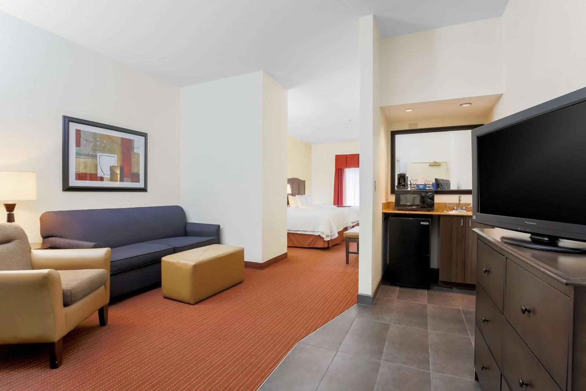 Hampton Inn Champaign/Urbana photo 38