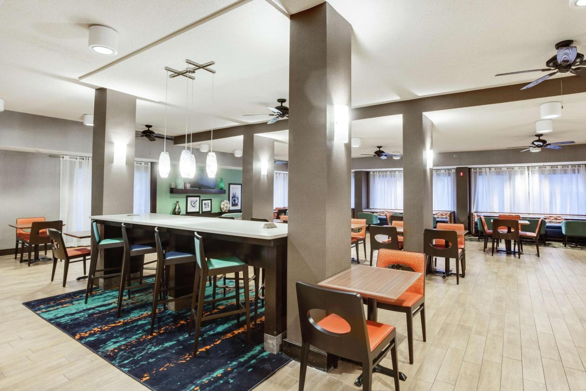Hampton Inn Orlando International Drive Convention Center photo 5
