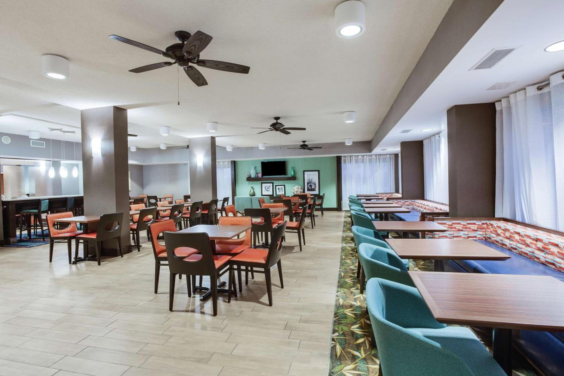 Hampton Inn Orlando International Drive Convention Center photo 7
