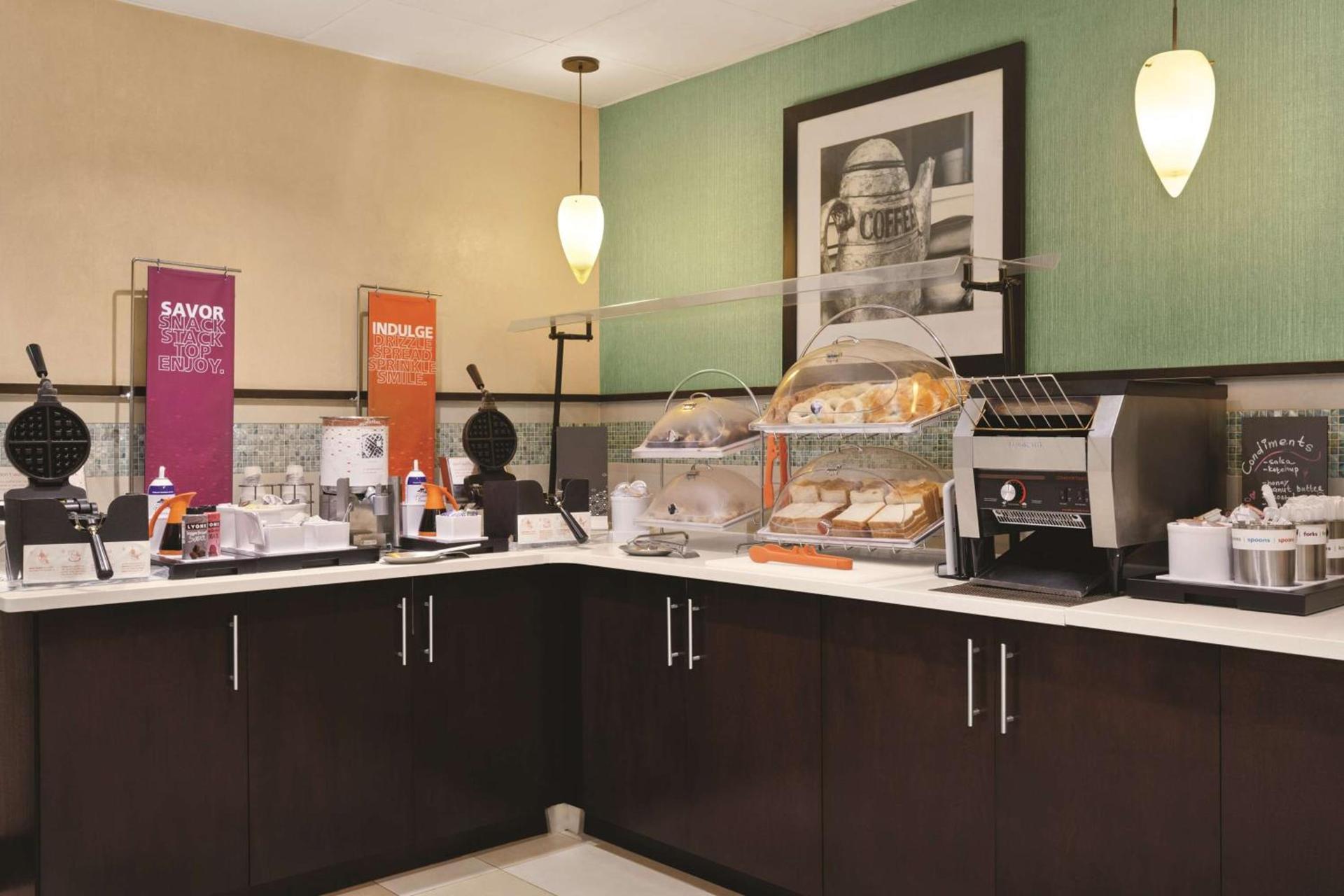 Hampton Inn Orlando International Drive Convention Center photo 10