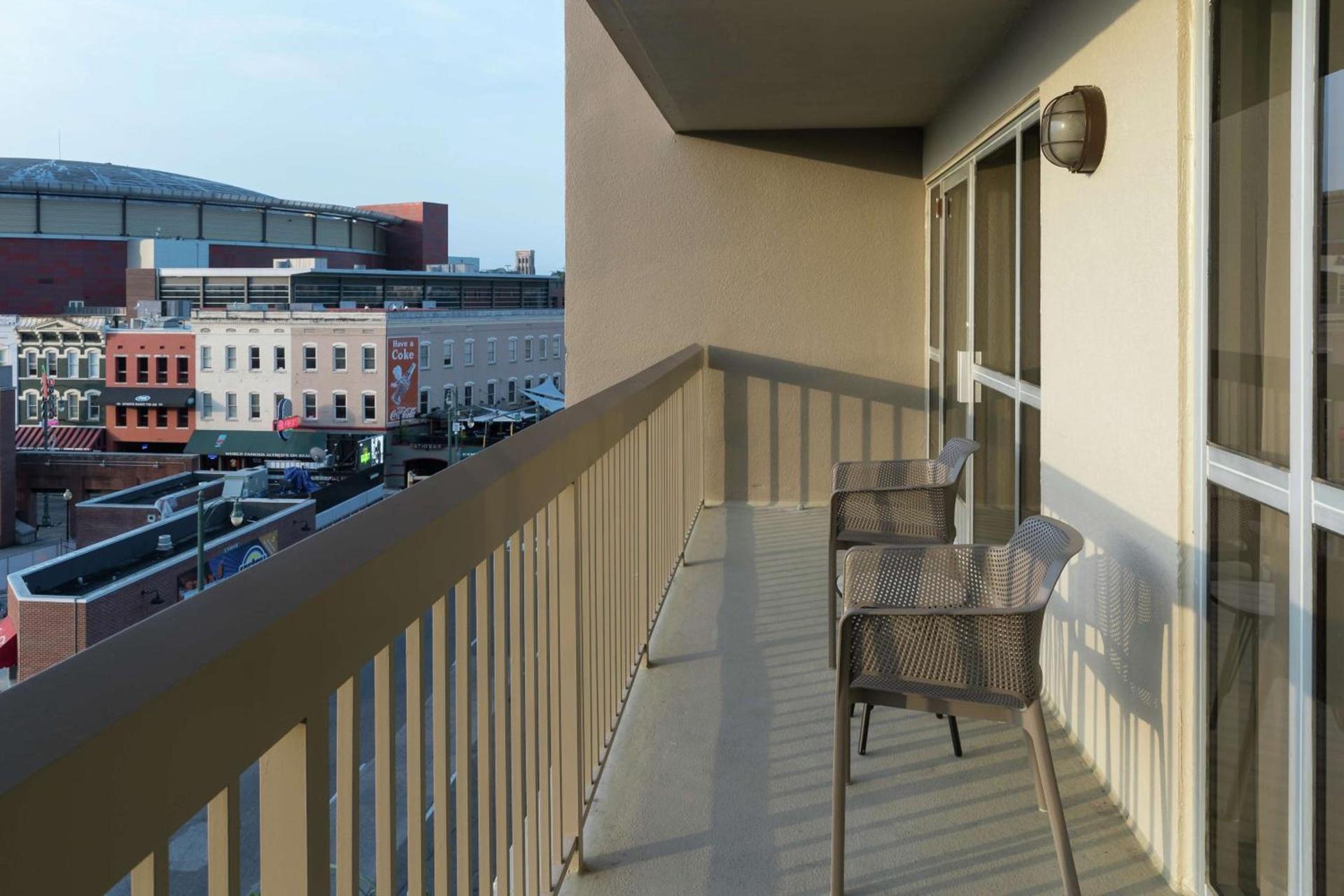 Hampton Inn & Suites Memphis-Beale Street photo 20