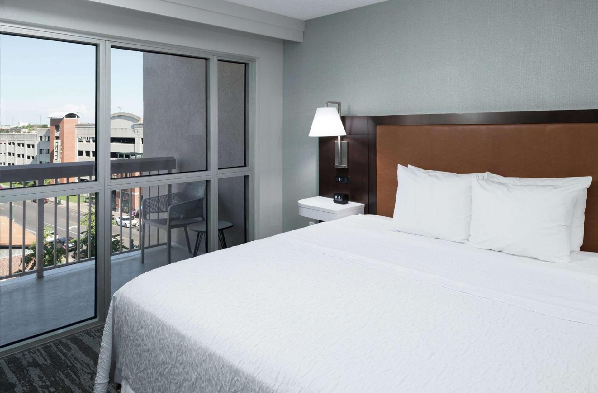 Hampton Inn & Suites Memphis-Beale Street photo 40