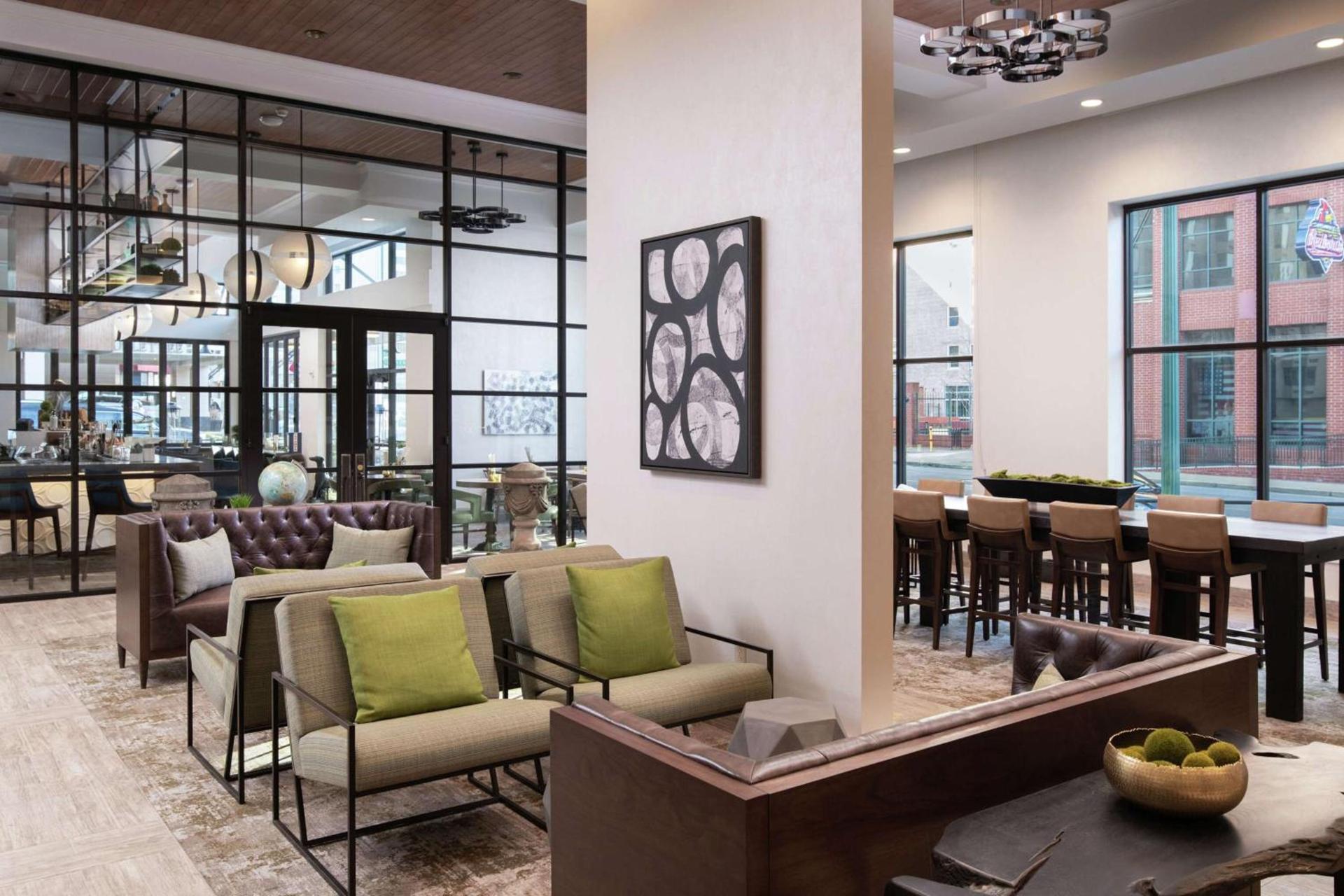 Hilton Garden Inn Memphis Downtown Beale Street photo 4