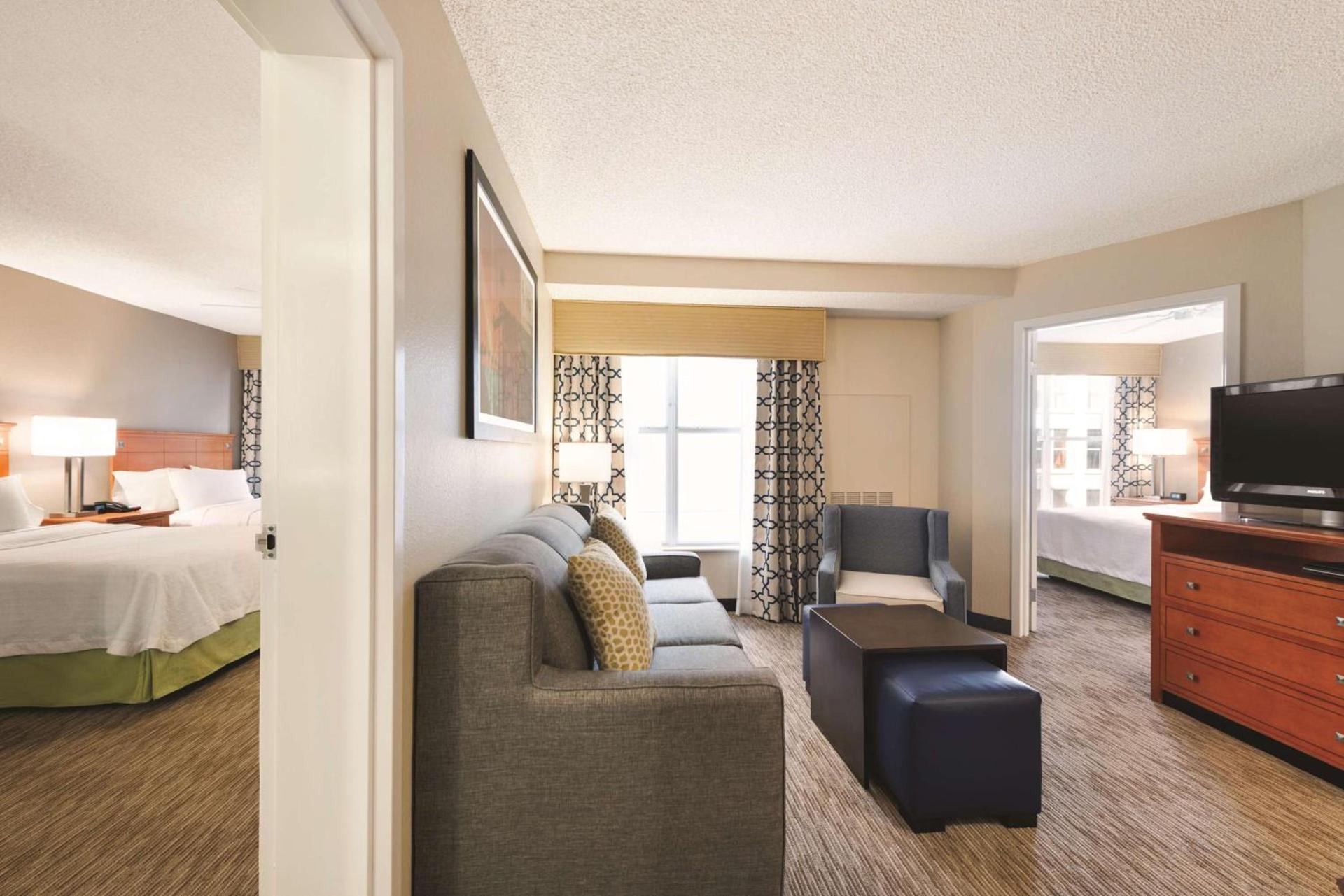 Homewood Suites by Hilton Orlando-International Drive Convention Center photo 8