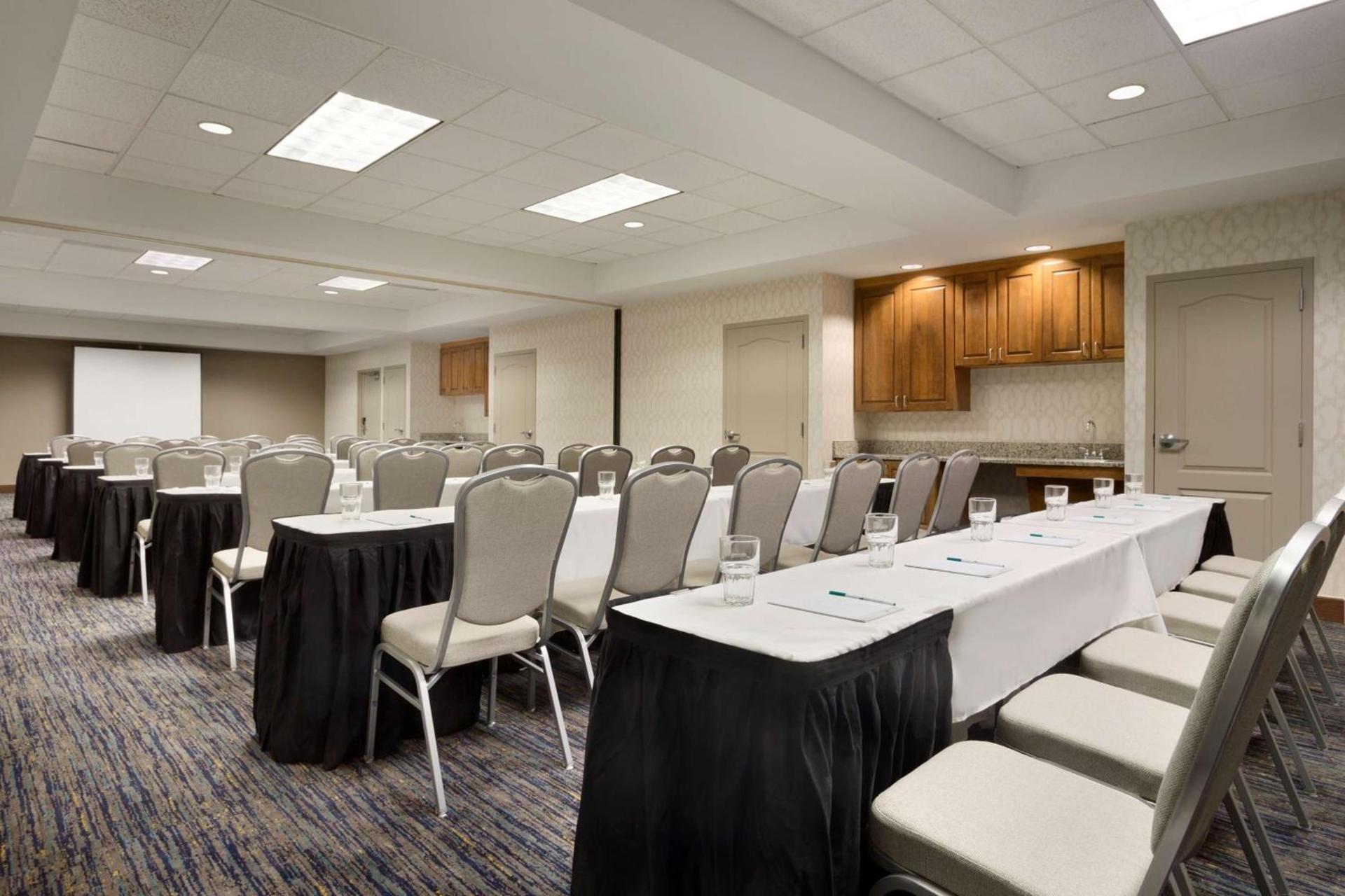 Homewood Suites by Hilton Orlando-International Drive Convention Center photo 31