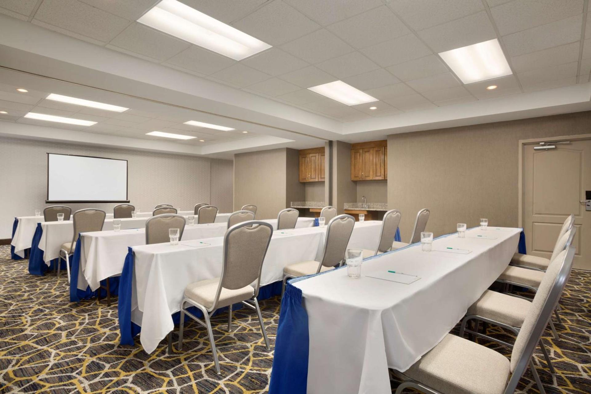 Homewood Suites by Hilton Orlando-International Drive Convention Center photo 33