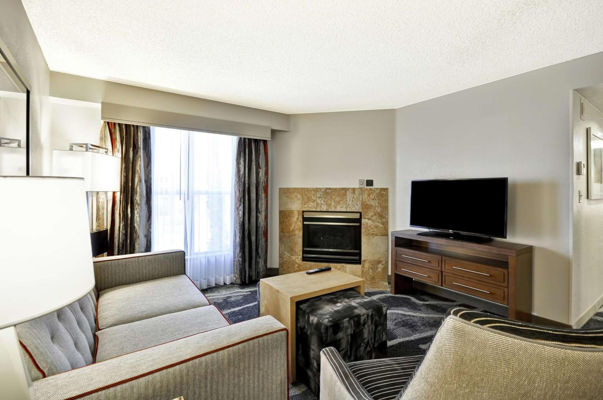 Homewood Suites by Hilton Phoenix-Biltmore photo 5