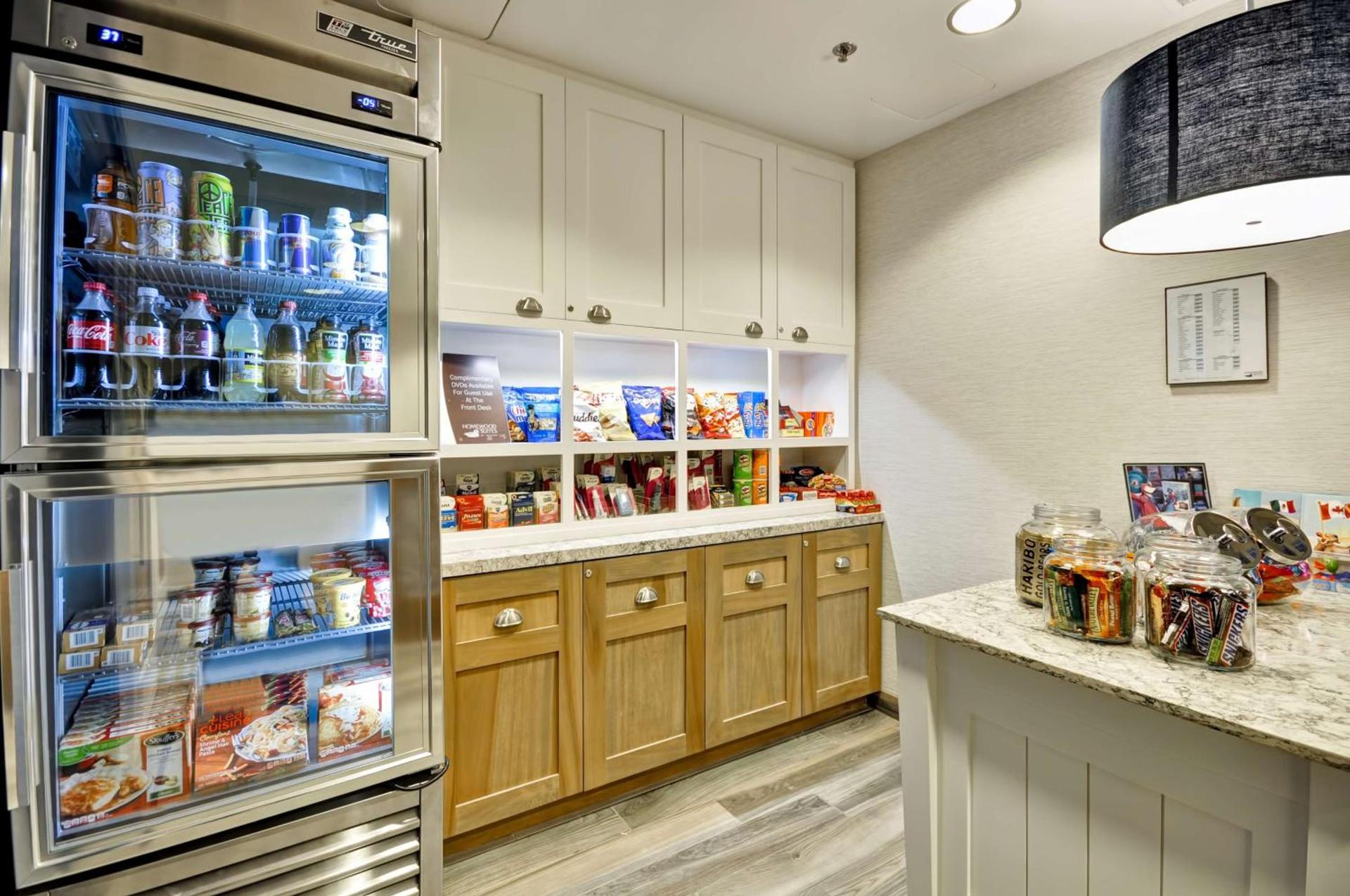 Homewood Suites by Hilton Phoenix-Biltmore photo 4