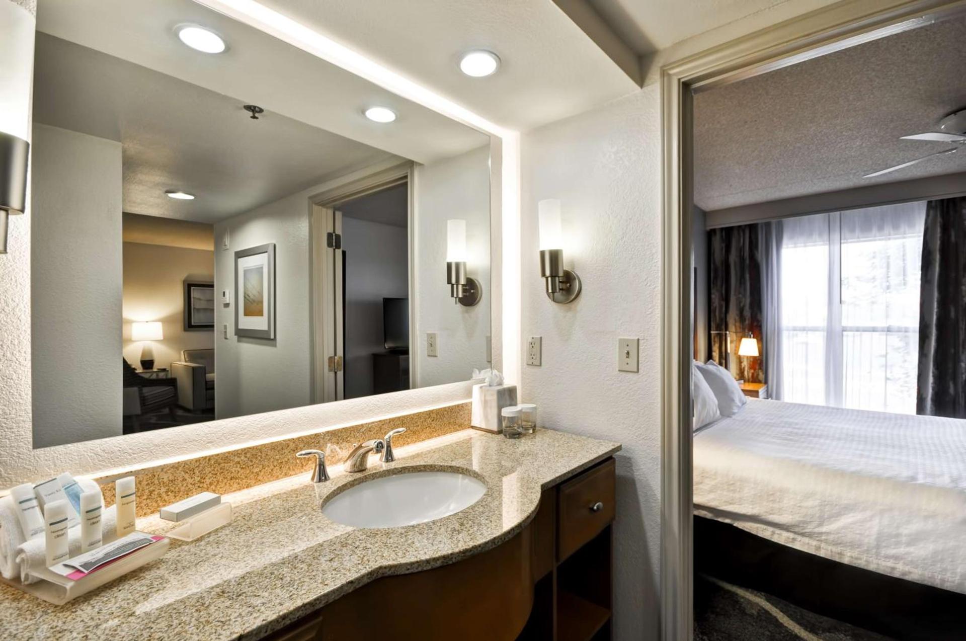 Homewood Suites by Hilton Phoenix-Biltmore photo 14