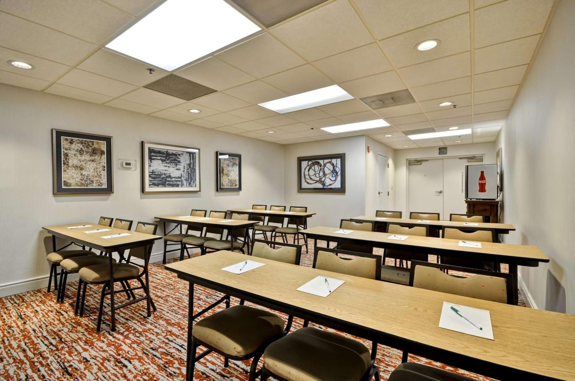 Homewood Suites by Hilton Phoenix-Biltmore photo 23