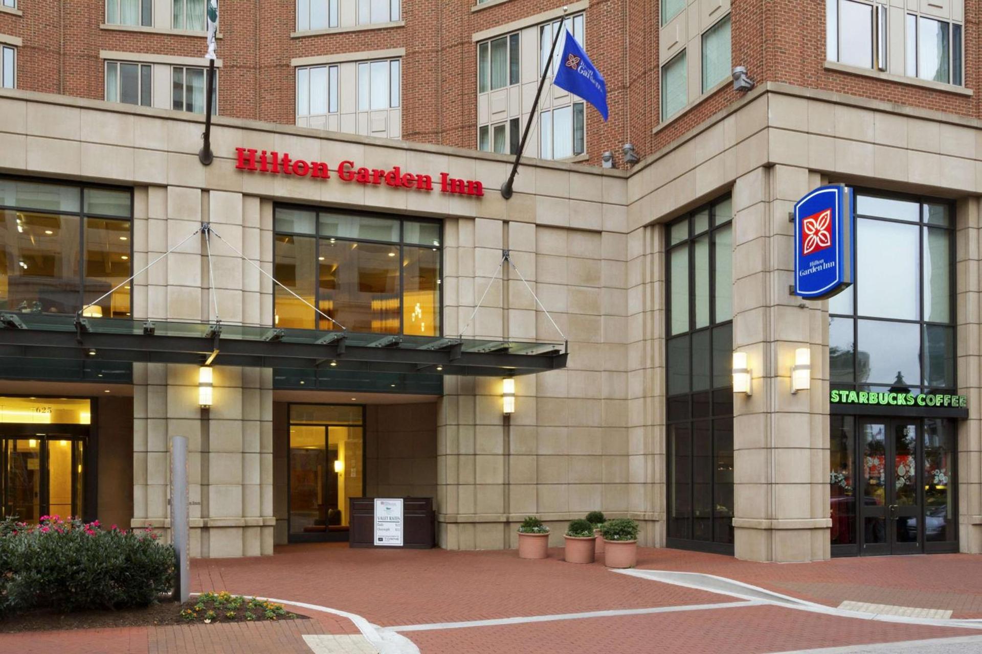 Hilton Garden Inn Baltimore Inner Harbor photo 1