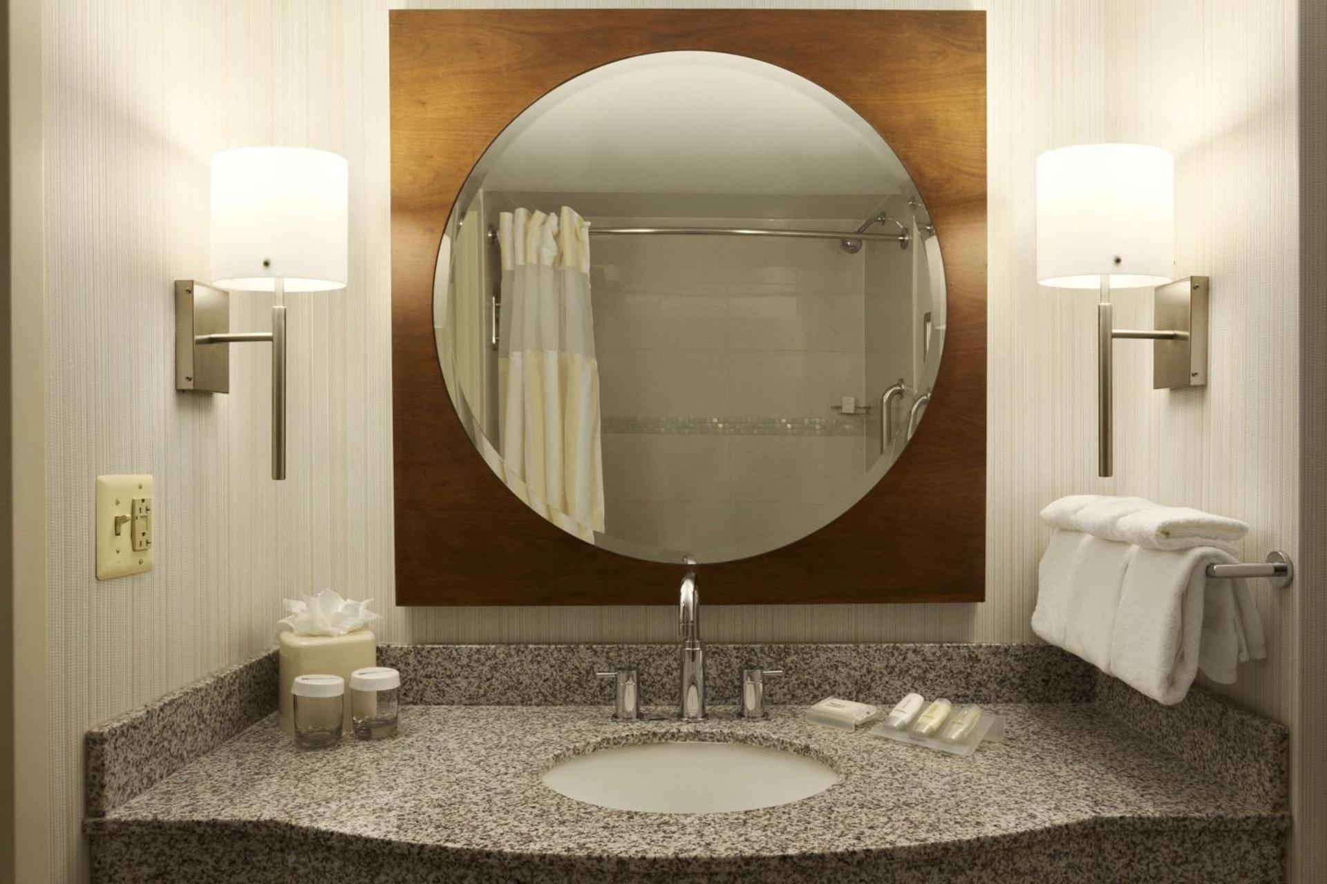 Hilton Garden Inn Baltimore Inner Harbor photo 17