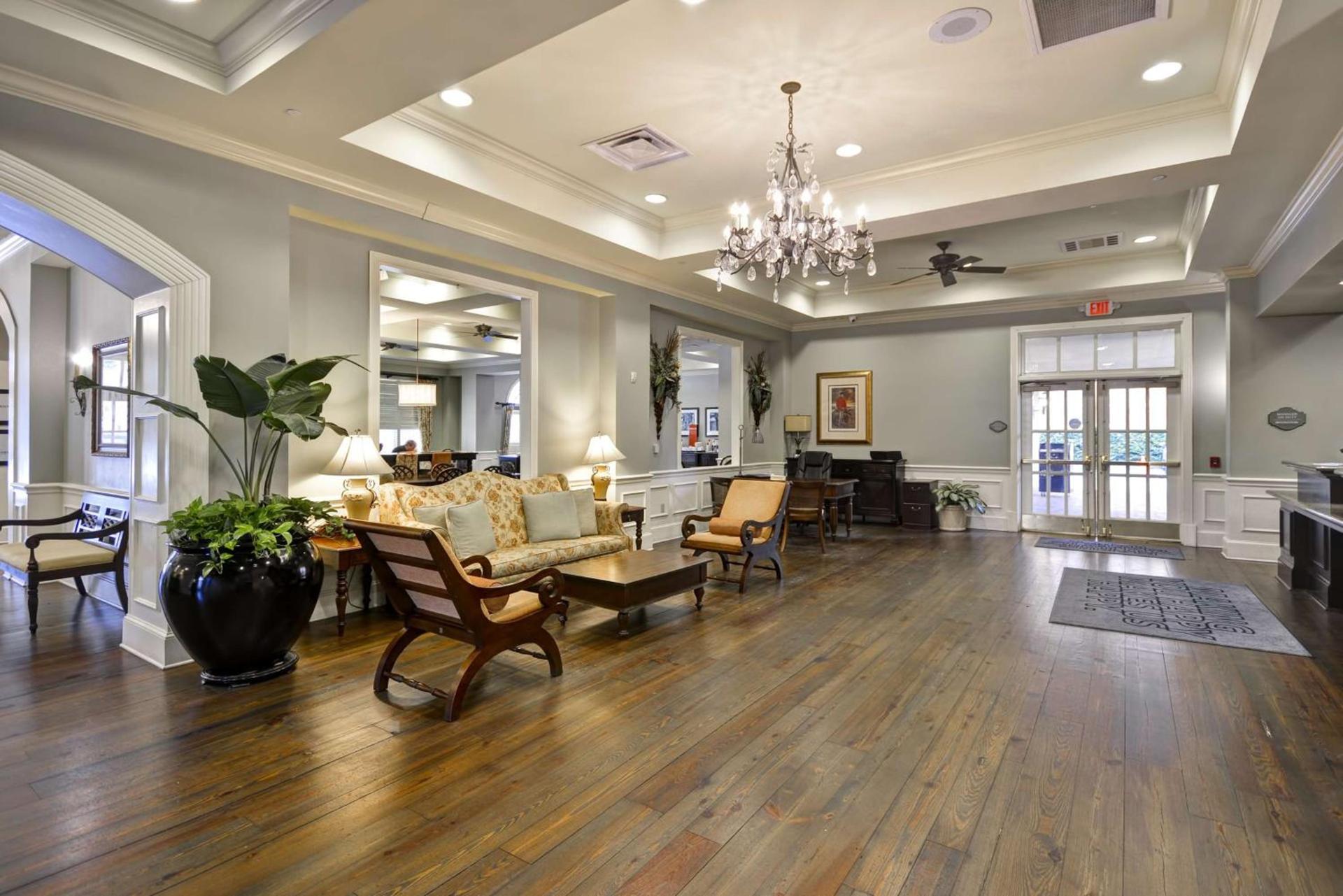 Hampton Inn & Suites Savannah Historic District photo 71