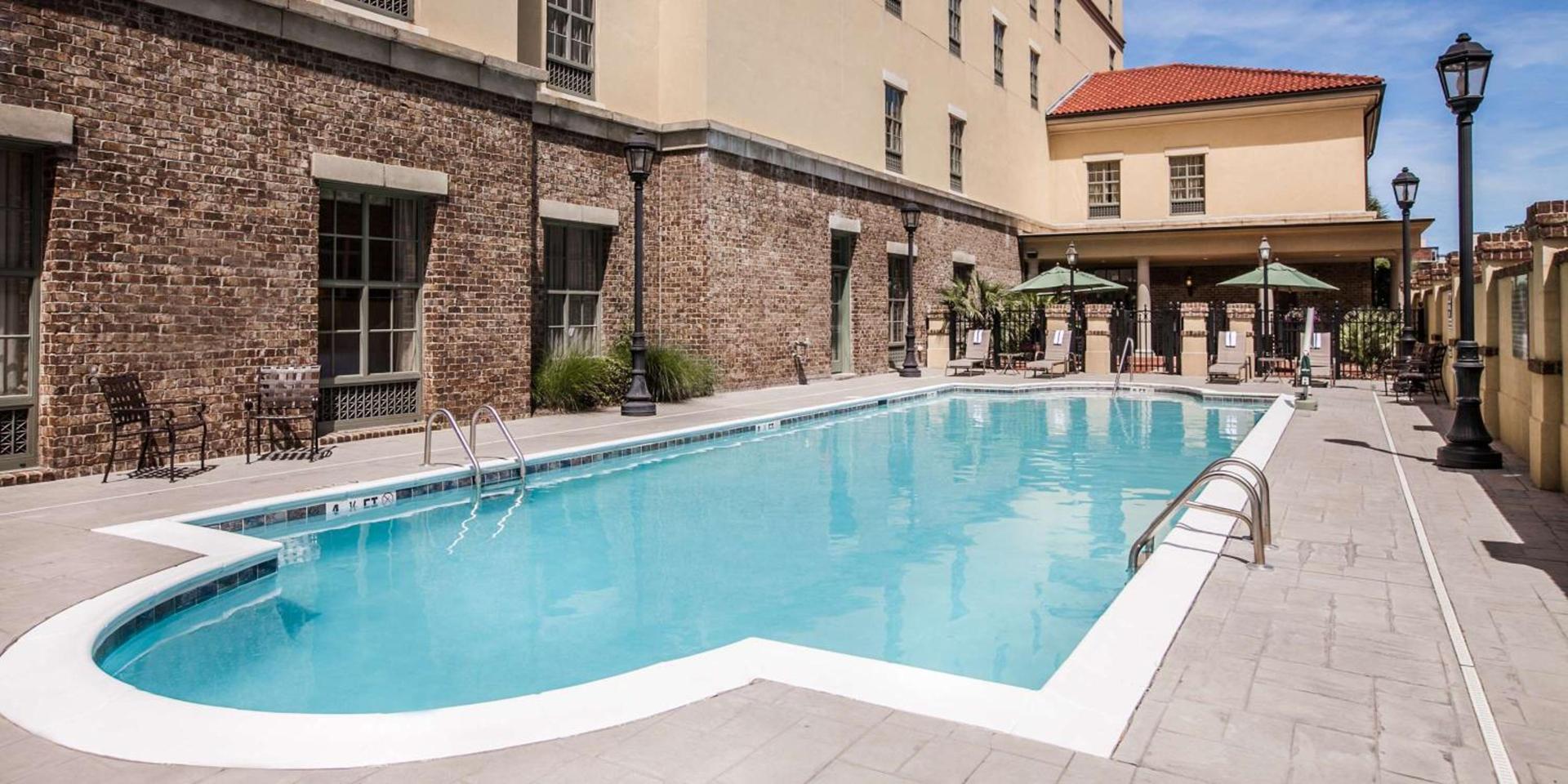Hampton Inn & Suites Savannah Historic District photo 19