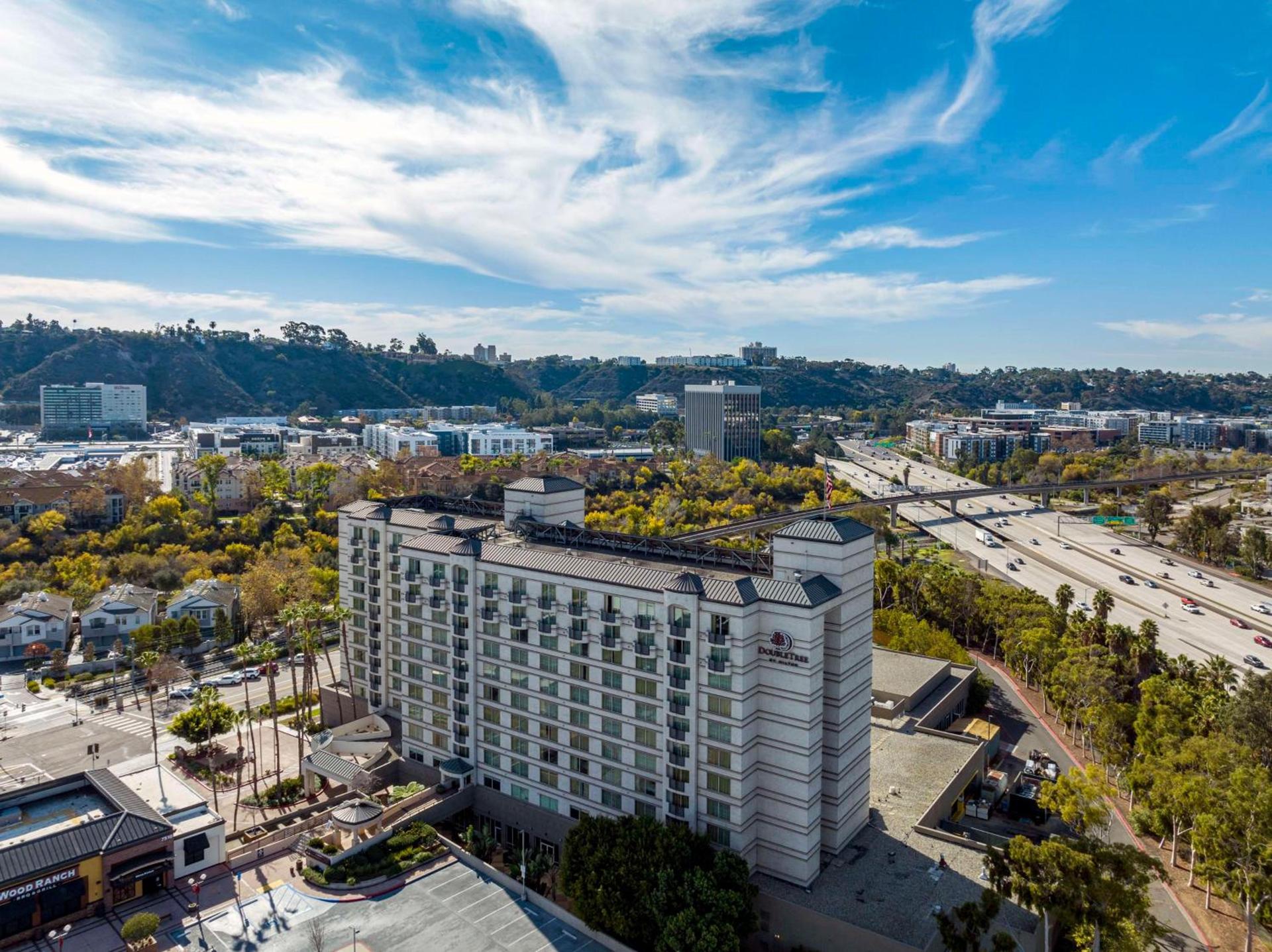 DoubleTree by Hilton San Diego-Mission Valley photo 4
