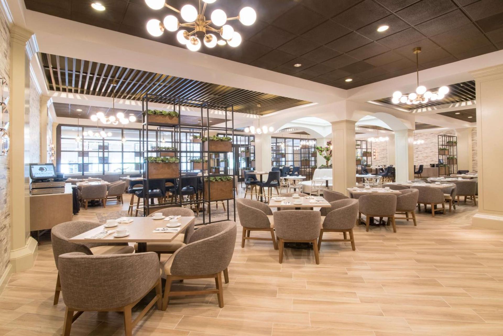 DoubleTree by Hilton San Diego-Mission Valley photo 33