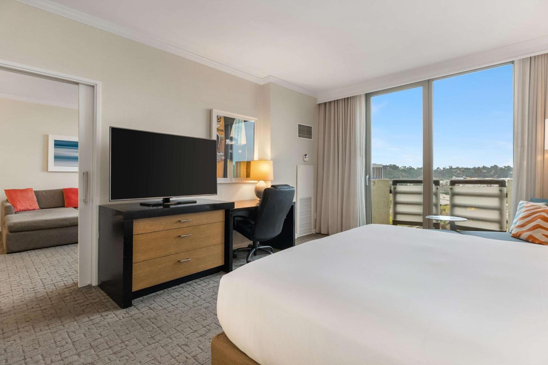 DoubleTree by Hilton San Diego-Mission Valley photo 38