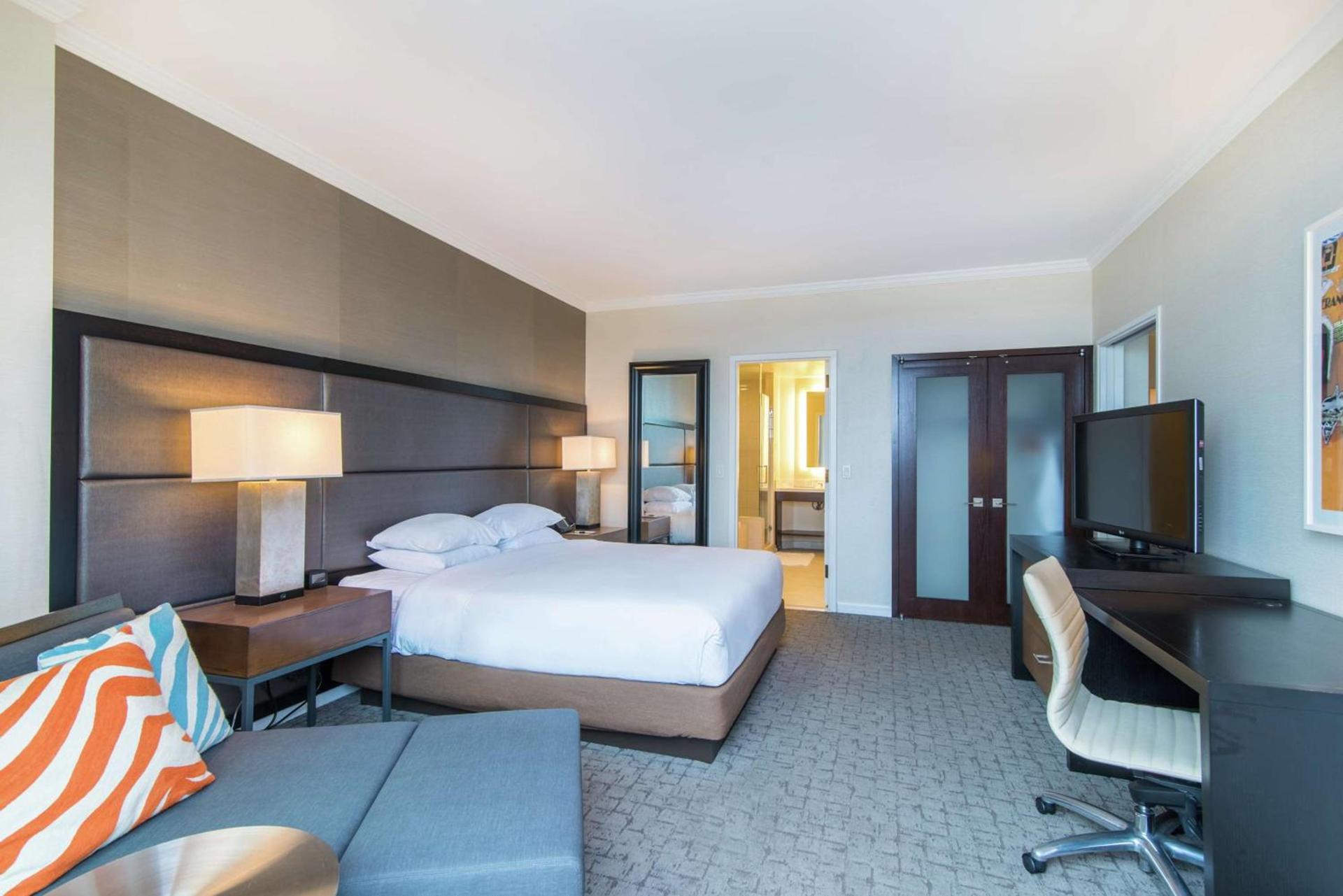 DoubleTree by Hilton San Diego-Mission Valley photo 46