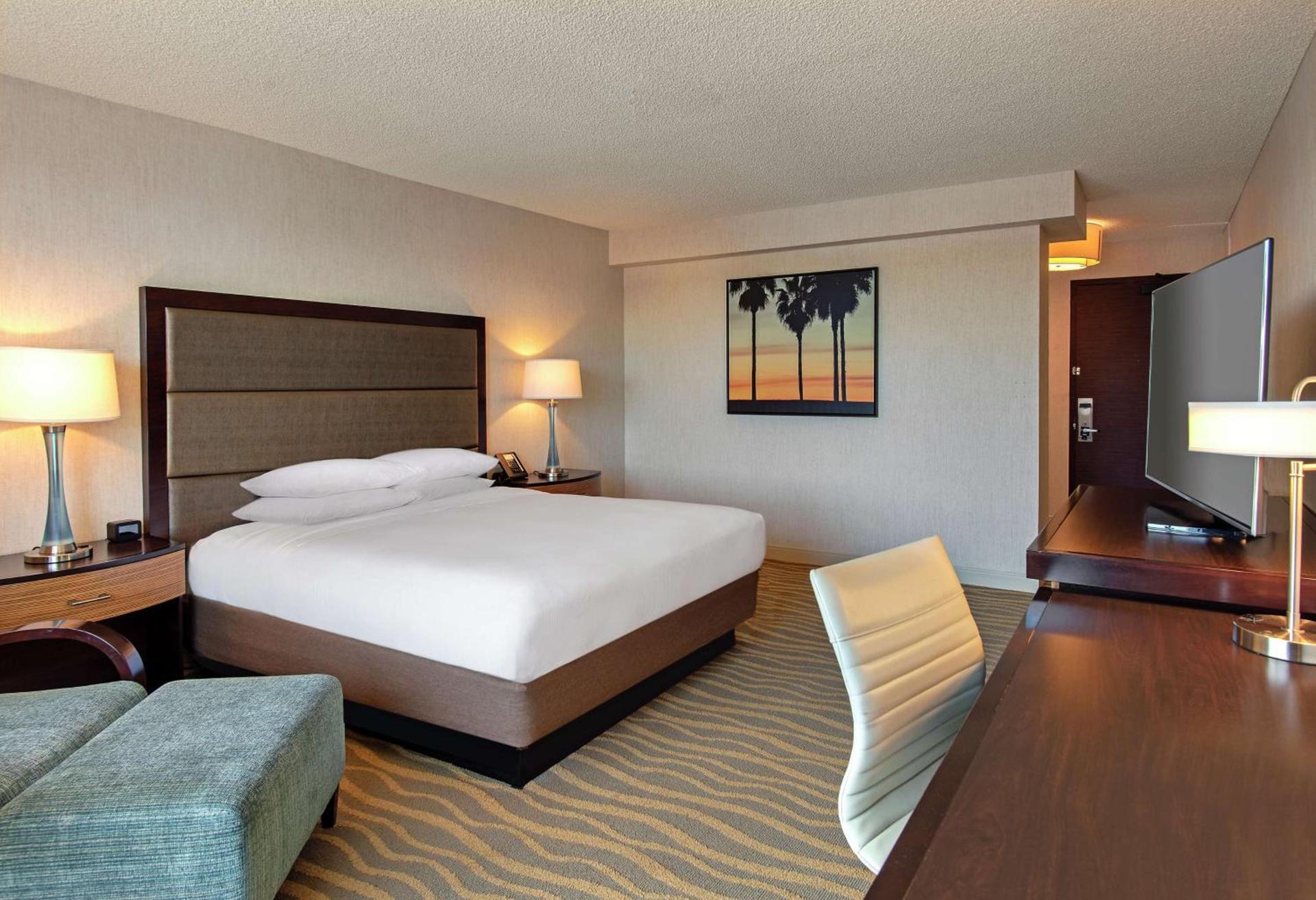 DoubleTree by Hilton San Diego-Mission Valley photo 53
