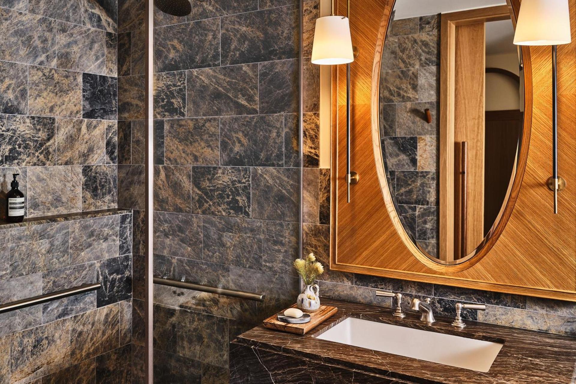 Austin Proper Hotel, a Member of Design Hotels photo 73