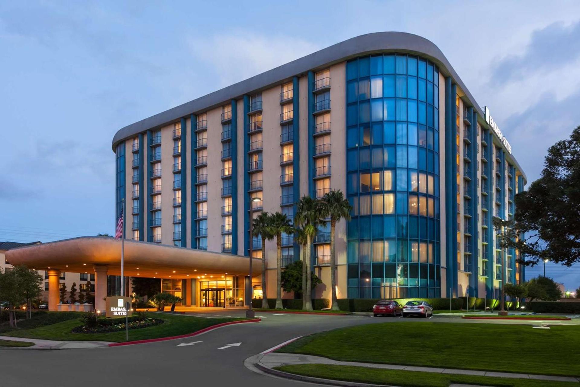 Embassy Suites by Hilton San Francisco Airport Oyster Point photo 3