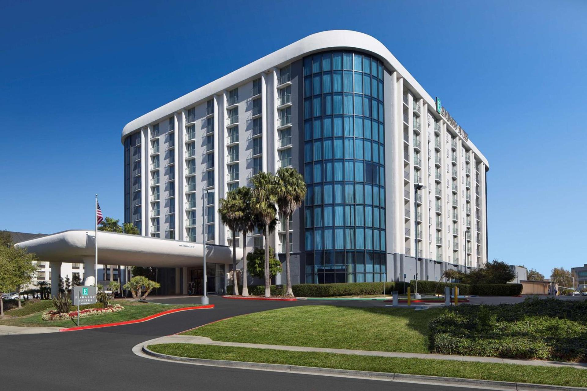 Embassy Suites by Hilton San Francisco Airport Oyster Point photo 4
