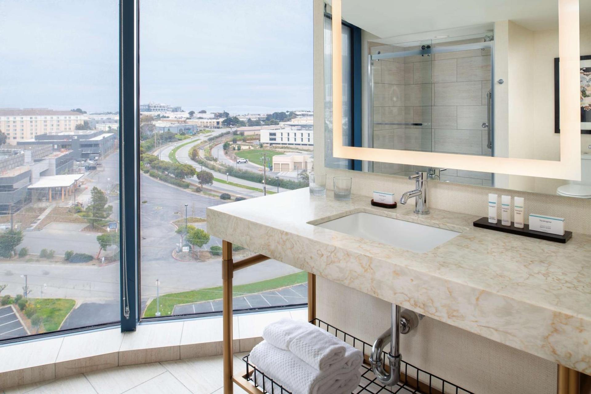 Embassy Suites by Hilton San Francisco Airport Oyster Point photo 24