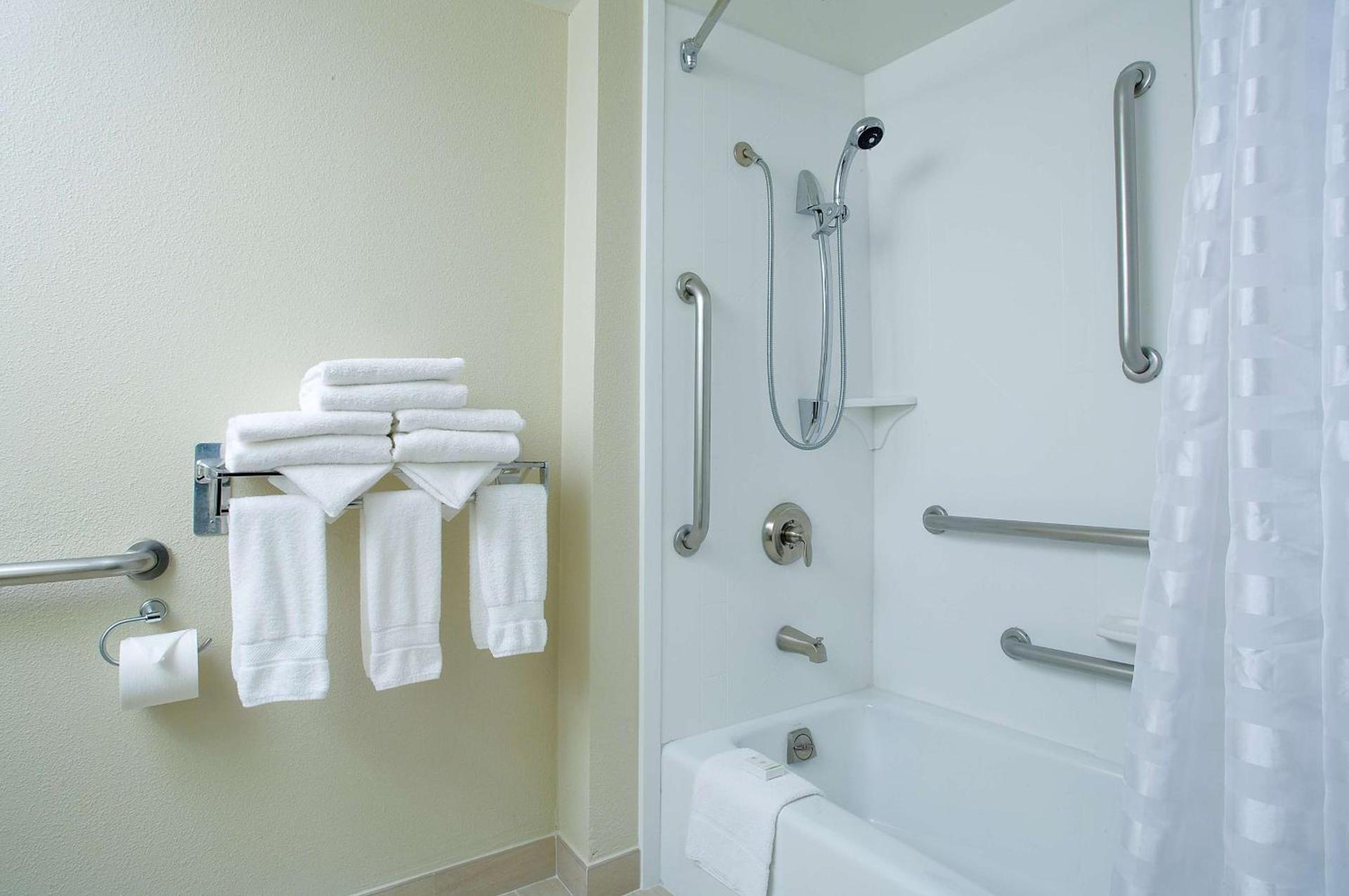Embassy Suites By Hilton Seattle - Tacoma International Airport photo 28