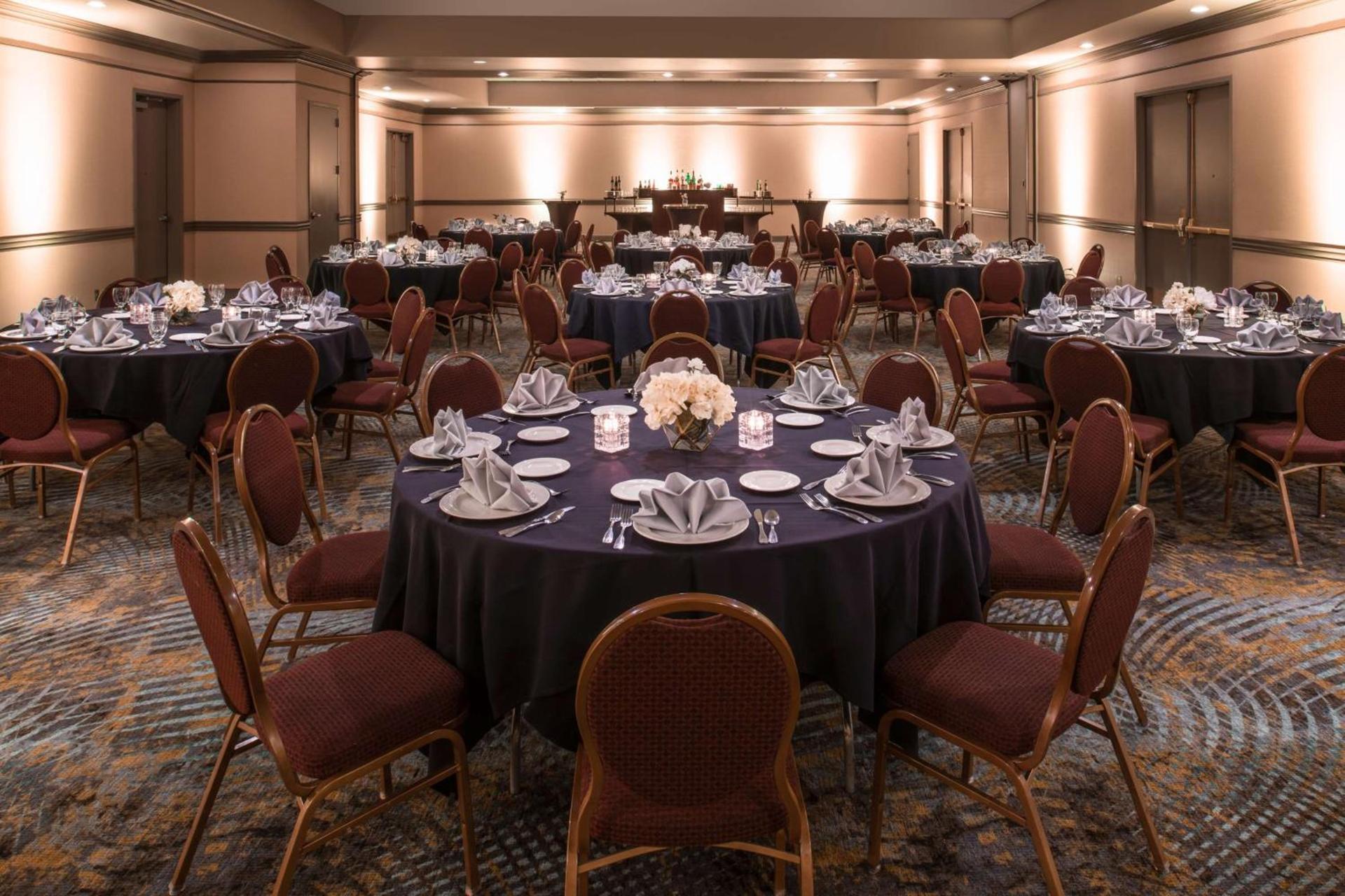 Embassy Suites By Hilton Seattle - Tacoma International Airport photo 35