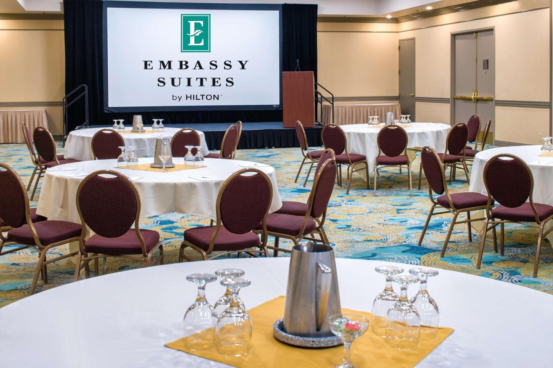 Embassy Suites By Hilton Seattle - Tacoma International Airport photo 37