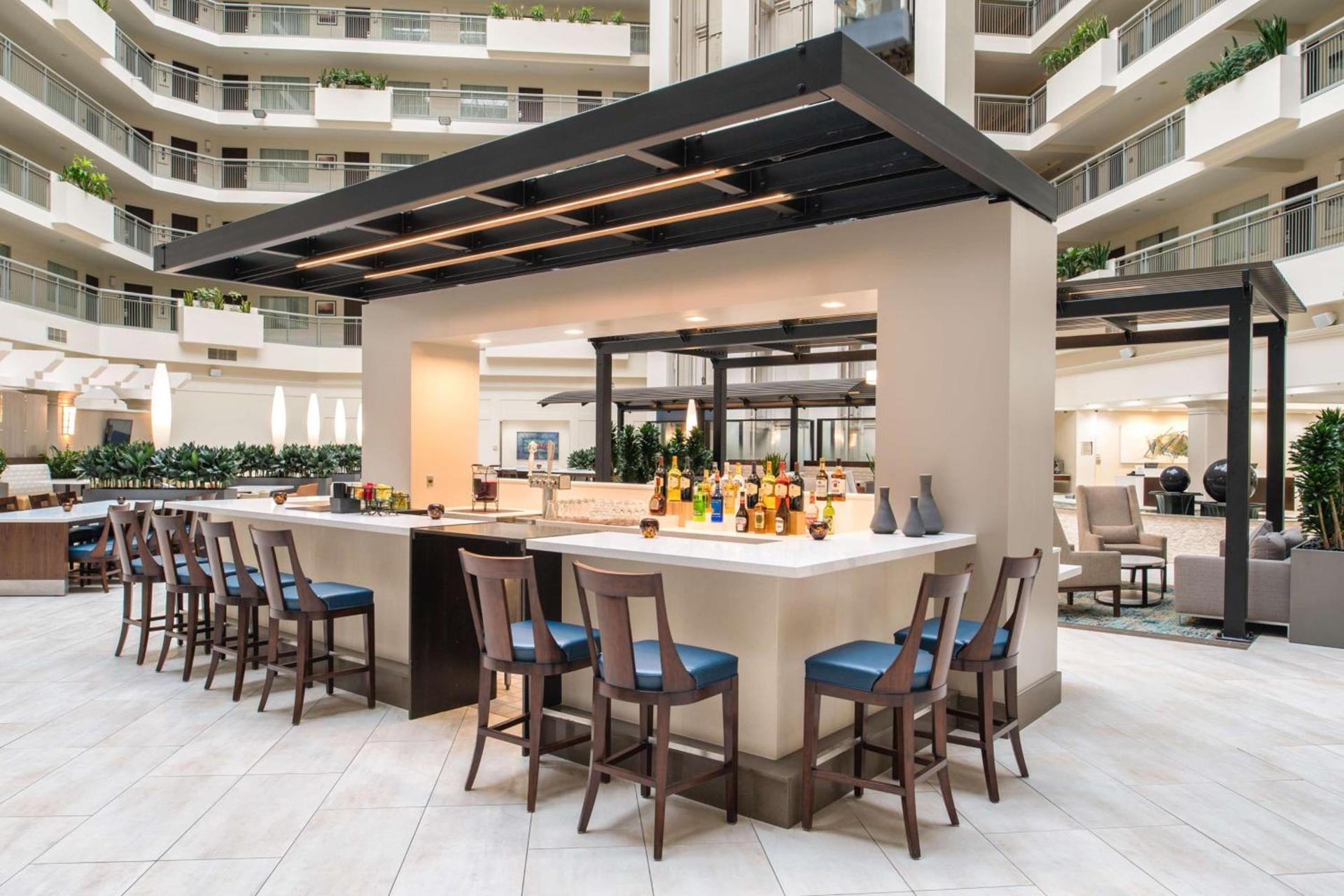 Embassy Suites By Hilton Seattle - Tacoma International Airport photo 45