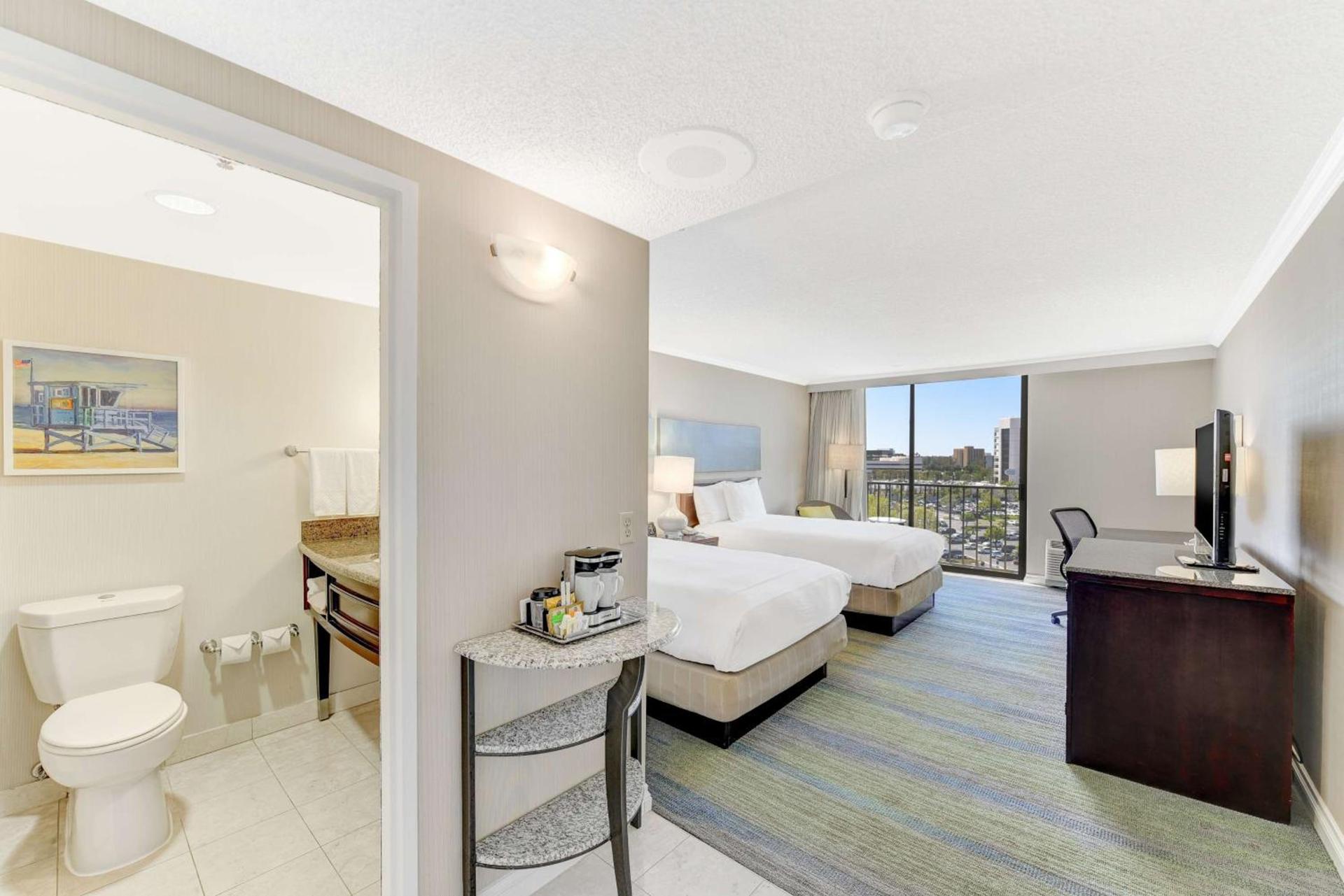 Hilton Irvine/Orange County Airport photo 24
